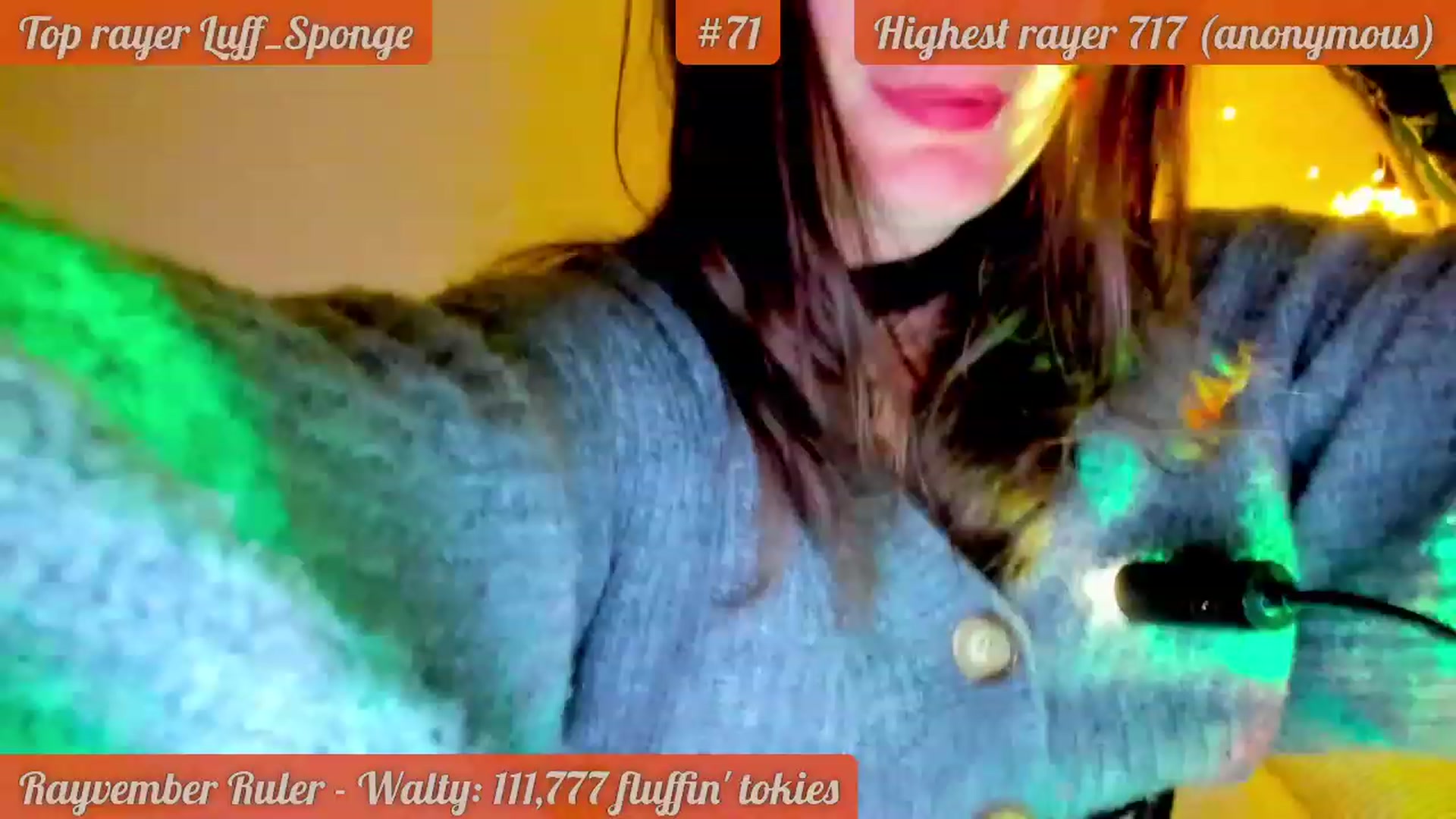 Gallery image thumbnail from FluffinRayRay's myfreecams stream on, 11/27/2023, 03:35 image 17 of 20
