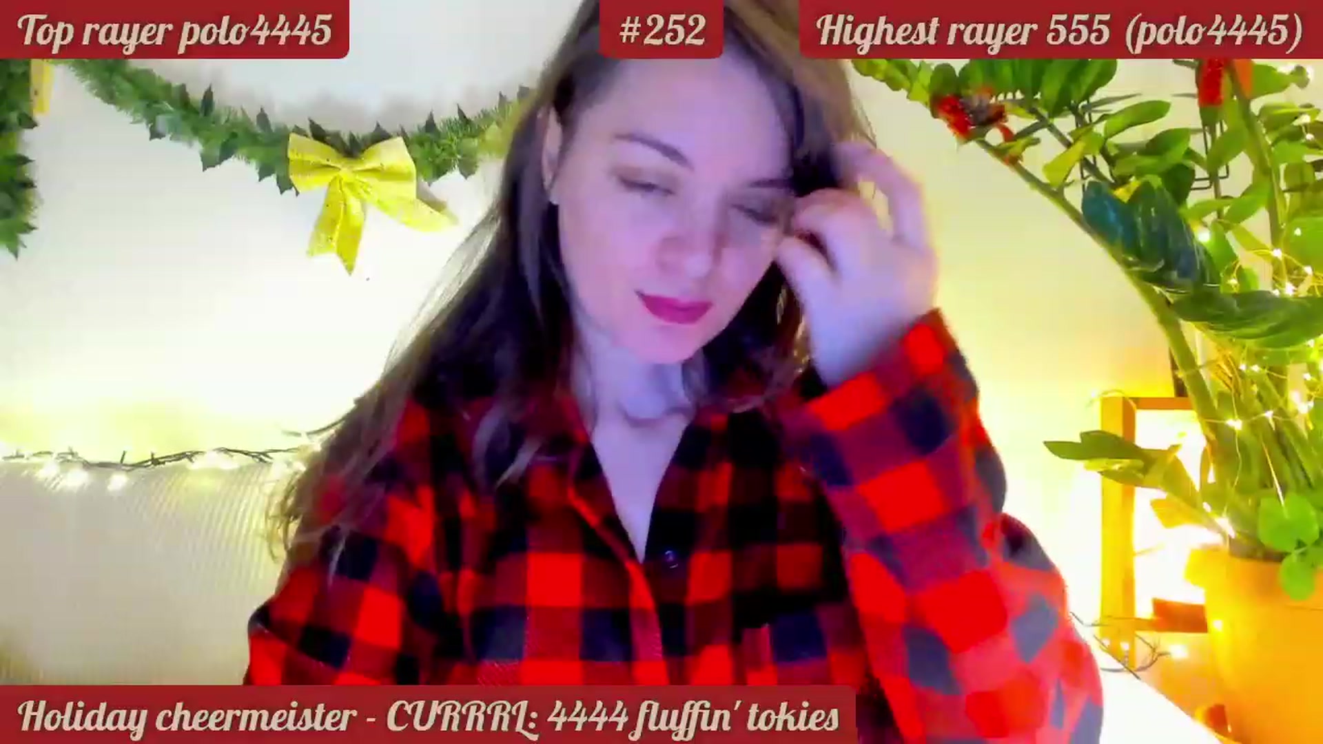 Gallery image thumbnail from FluffinRayRay's myfreecams stream on, 12/29/2023, 03:31 image 16 of 20