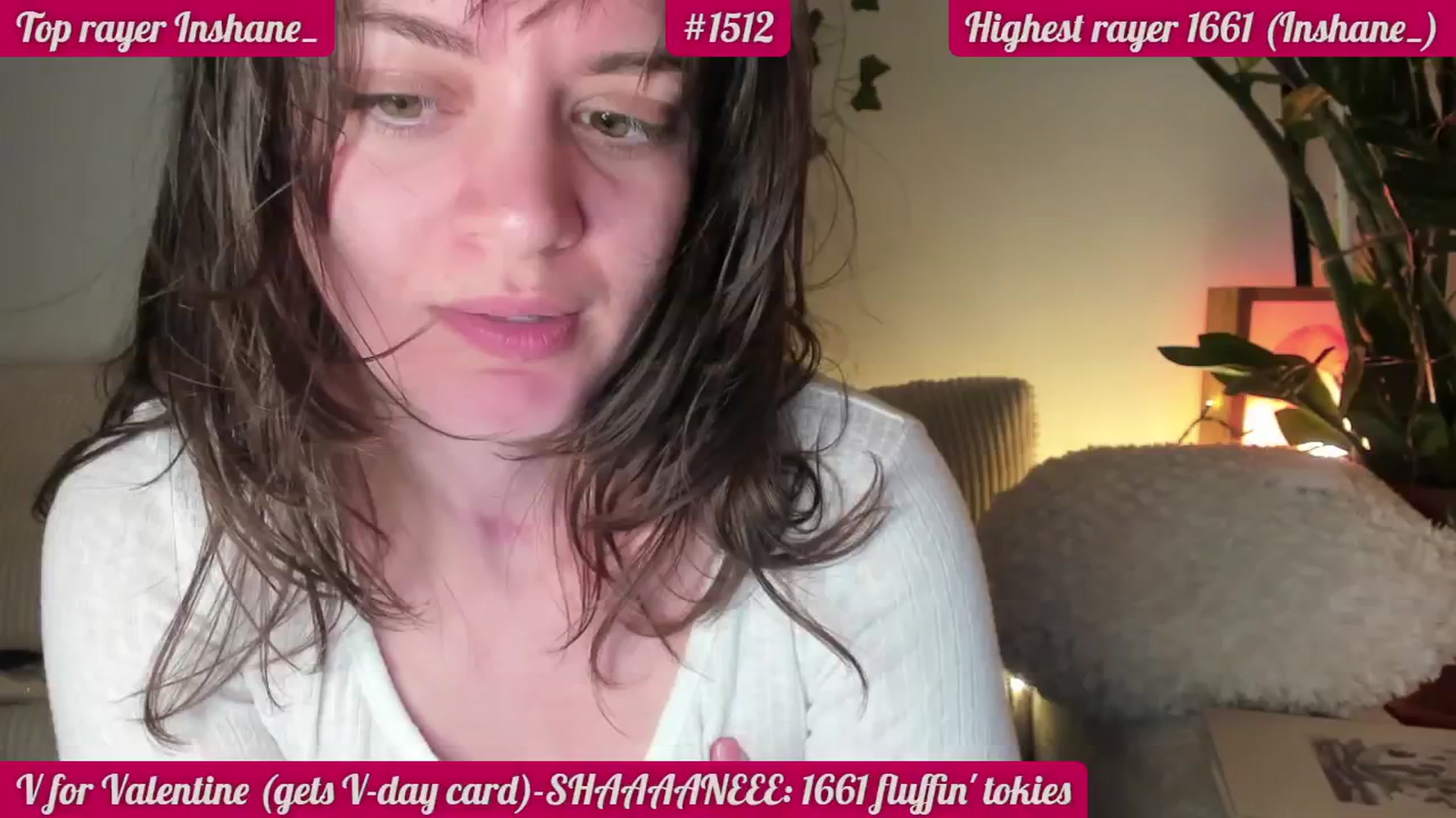Gallery image thumbnail from FluffinRayRay's myfreecams stream on, 02/21/2024, 03:27 image 9 of 20