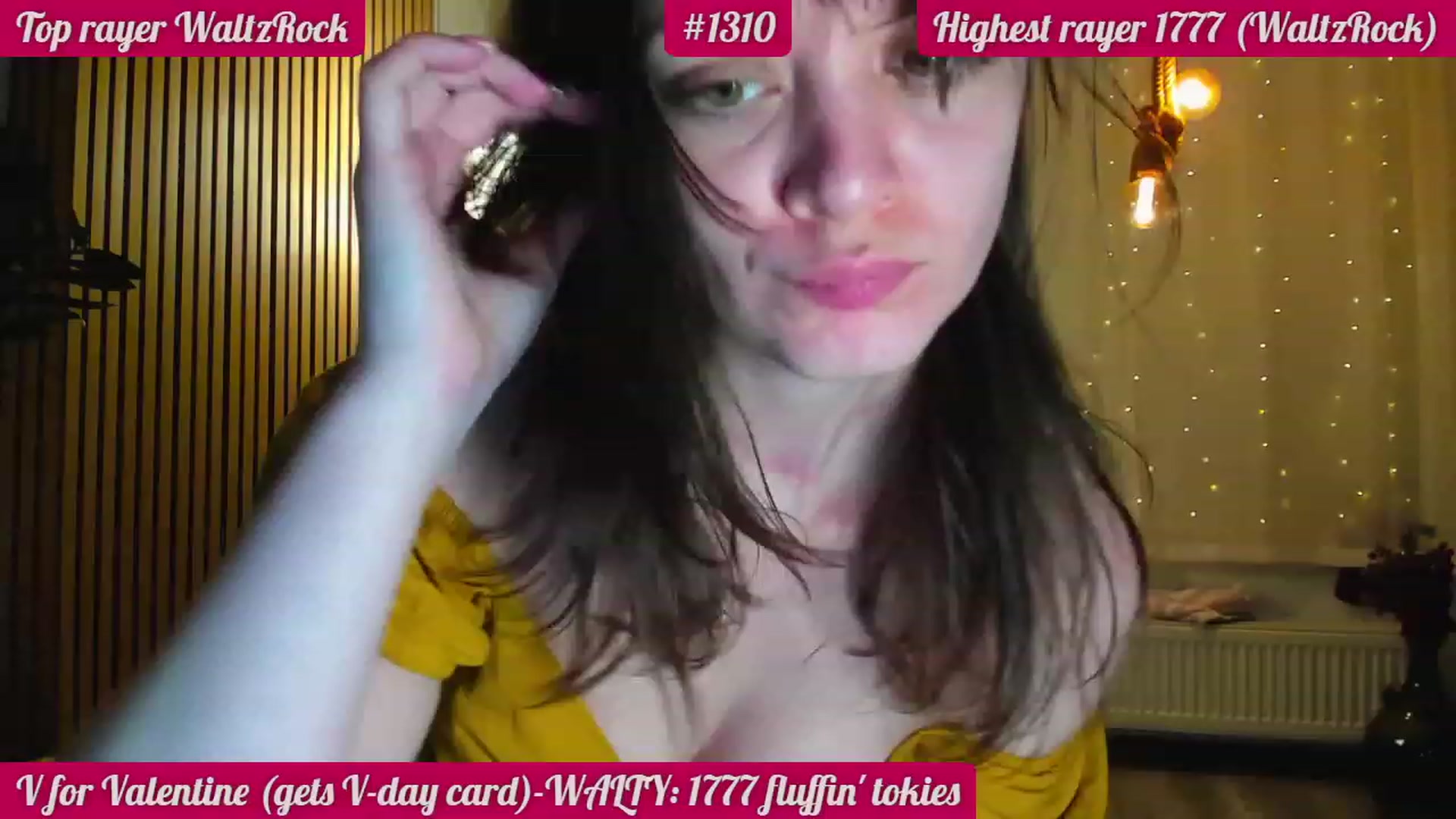 Gallery image thumbnail from FluffinRayRay's myfreecams stream on, 02/22/2024, 04:18 image 16 of 20