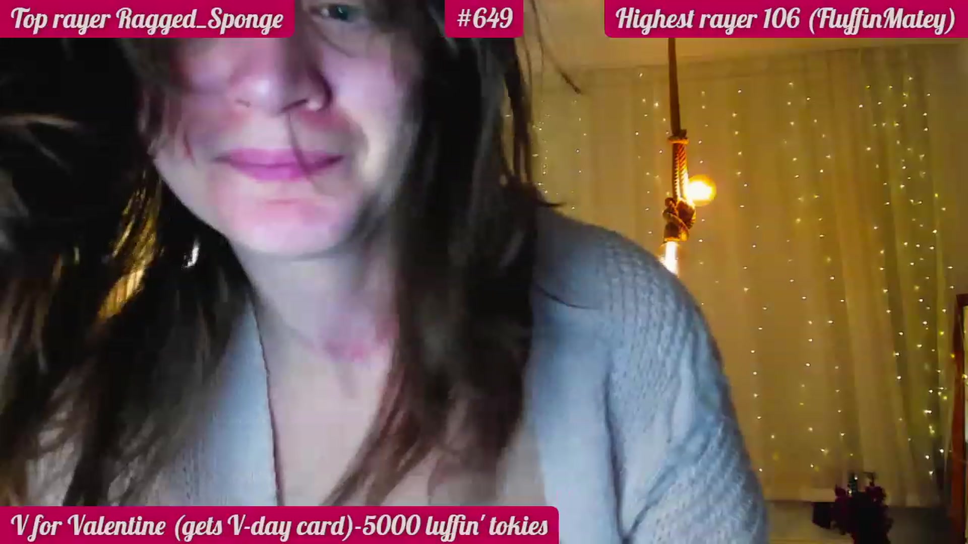 Gallery image thumbnail from FluffinRayRay's myfreecams stream on, 02/26/2024, 03:12 image 13 of 20