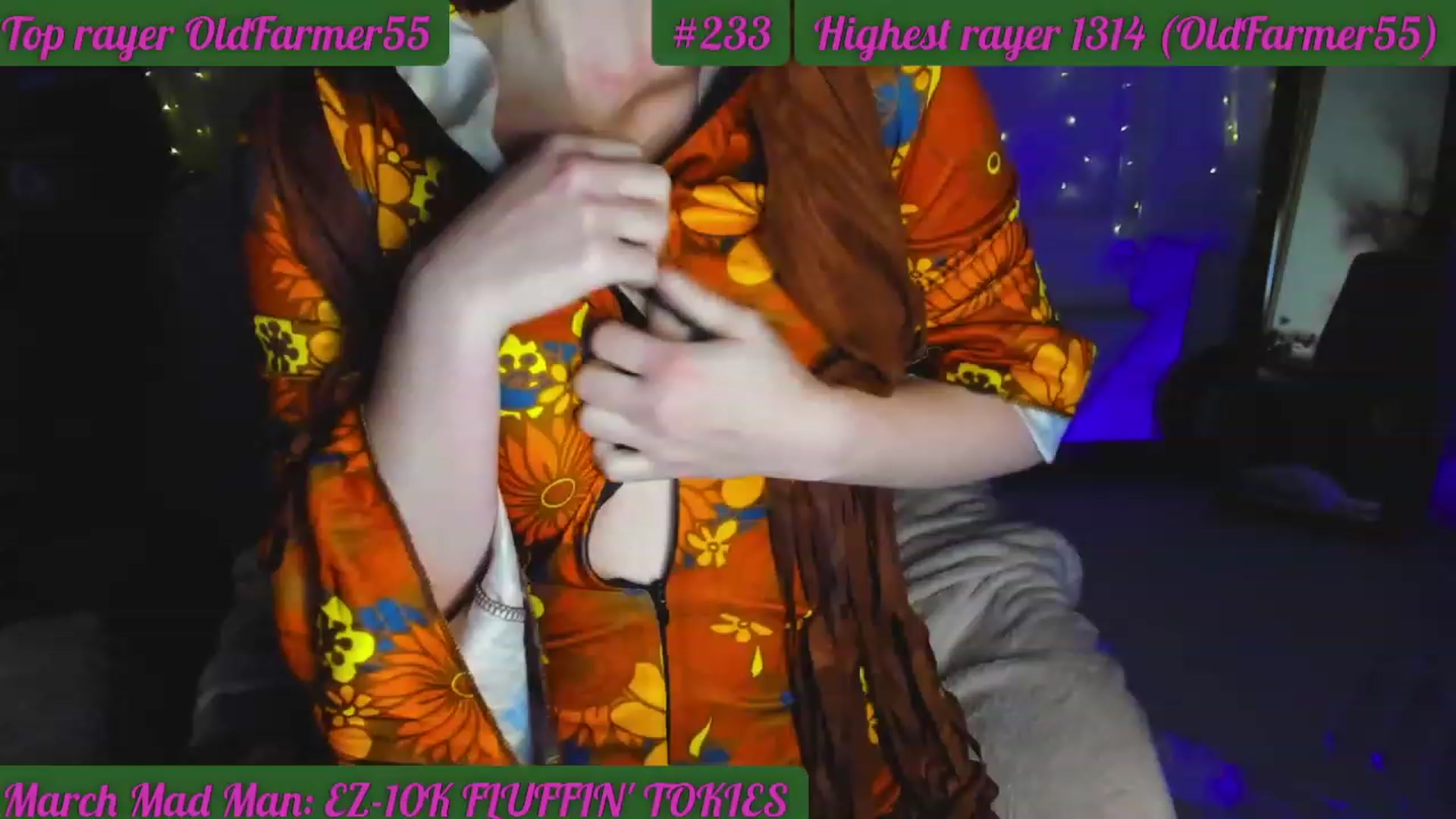 Gallery image thumbnail from FluffinRayRay's myfreecams stream on, 03/17/2024, 24:00 image 13 of 20