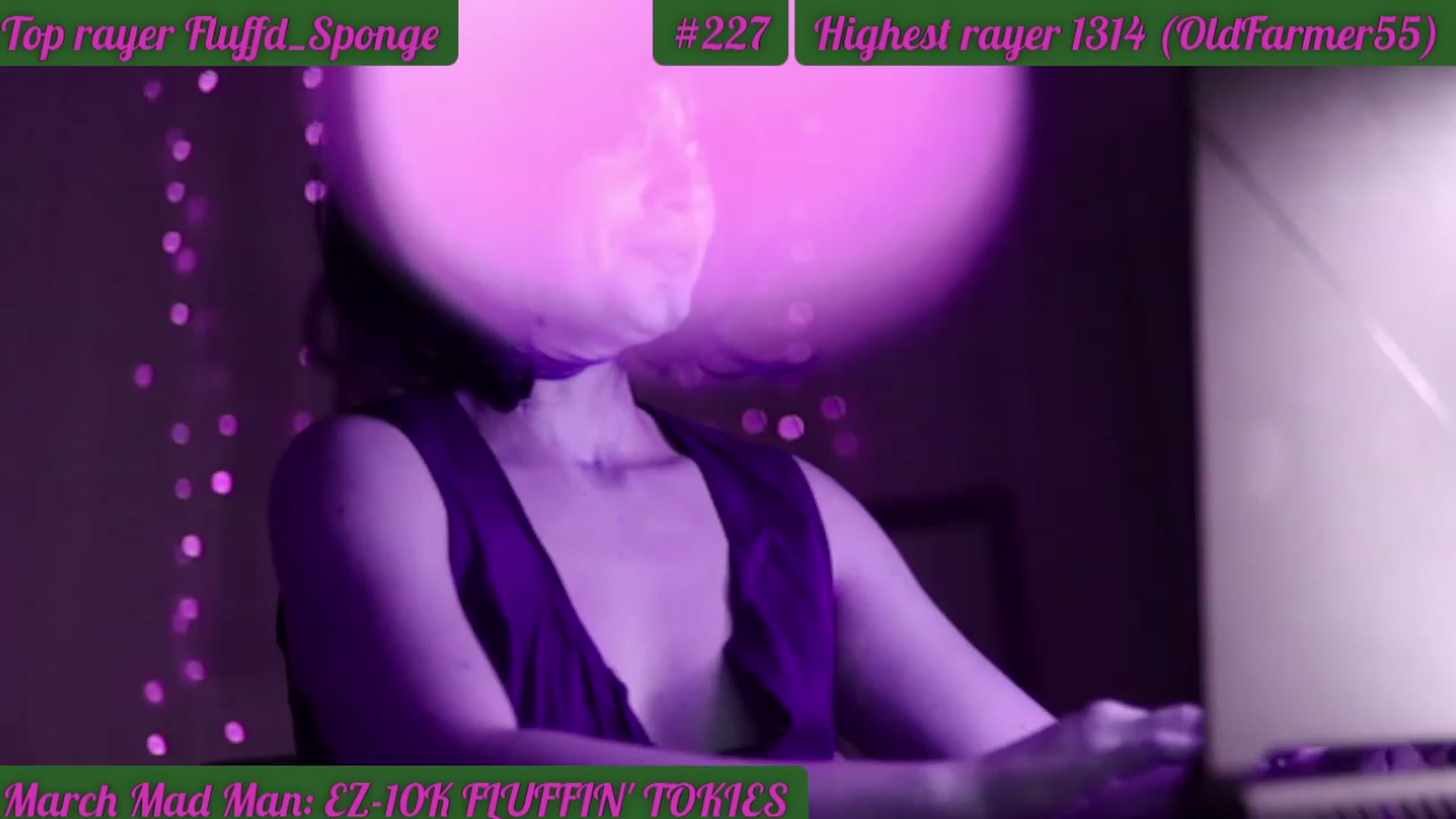 Gallery image thumbnail from FluffinRayRay's myfreecams stream on, 03/17/2024, 01:21 image 14 of 20