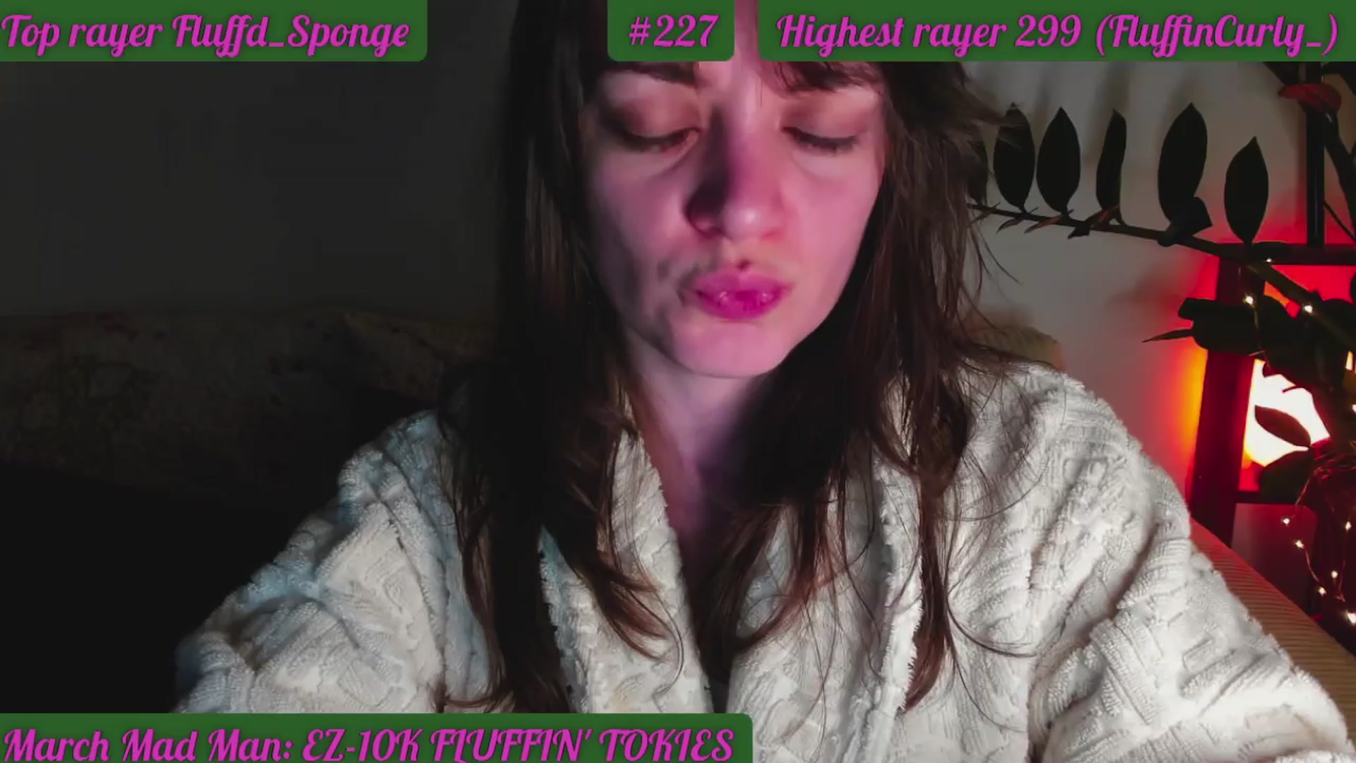 Gallery image thumbnail from FluffinRayRay's myfreecams stream on, 03/21/2024, 02:53 image 17 of 20