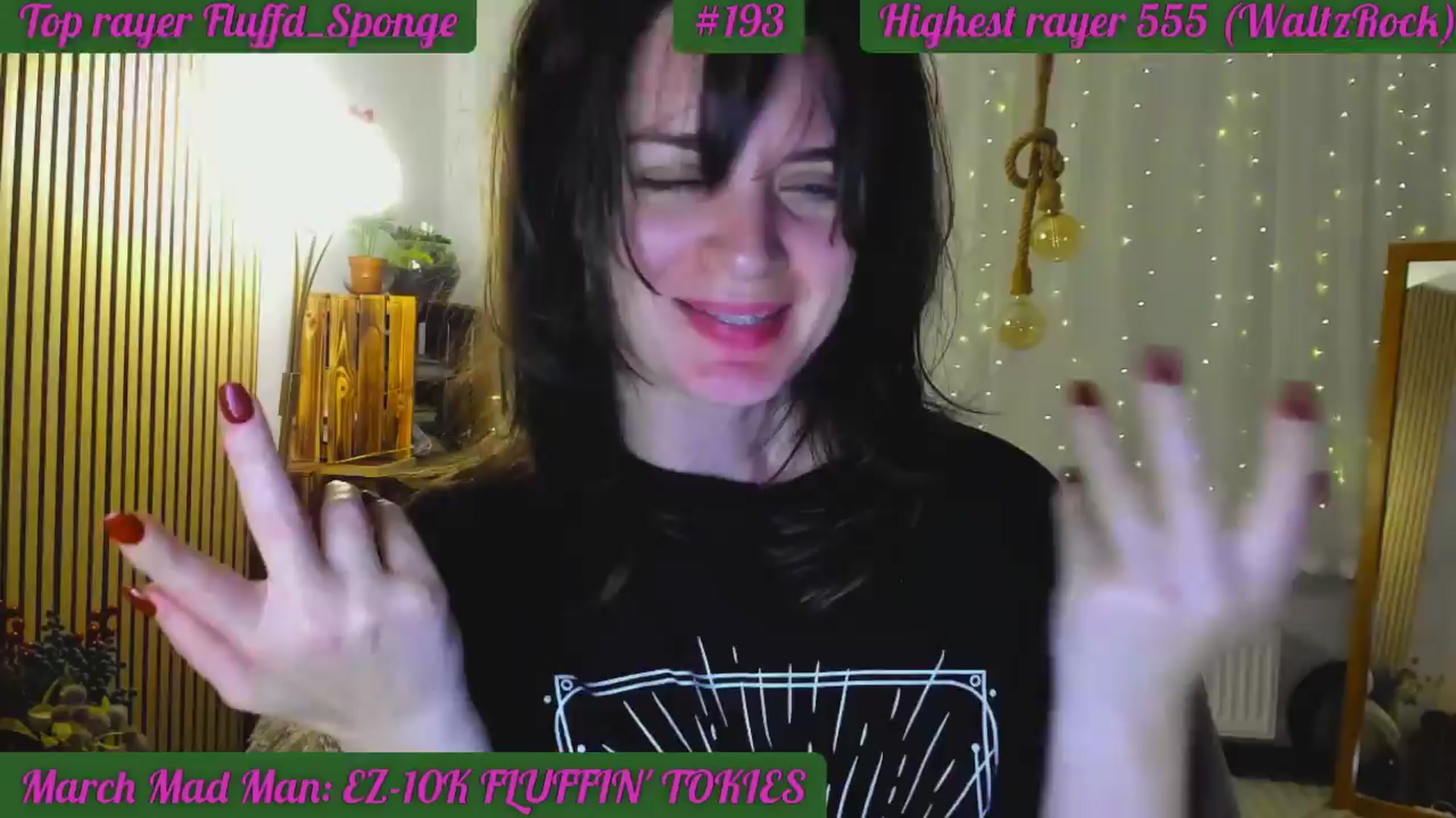 Gallery image thumbnail from FluffinRayRay's myfreecams stream on, 03/25/2024, 03:12 image 17 of 20
