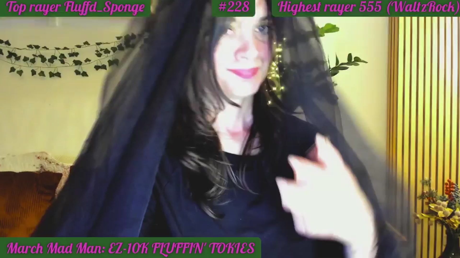 Gallery image thumbnail from FluffinRayRay's myfreecams stream on, 03/28/2024, 02:17 image 16 of 20