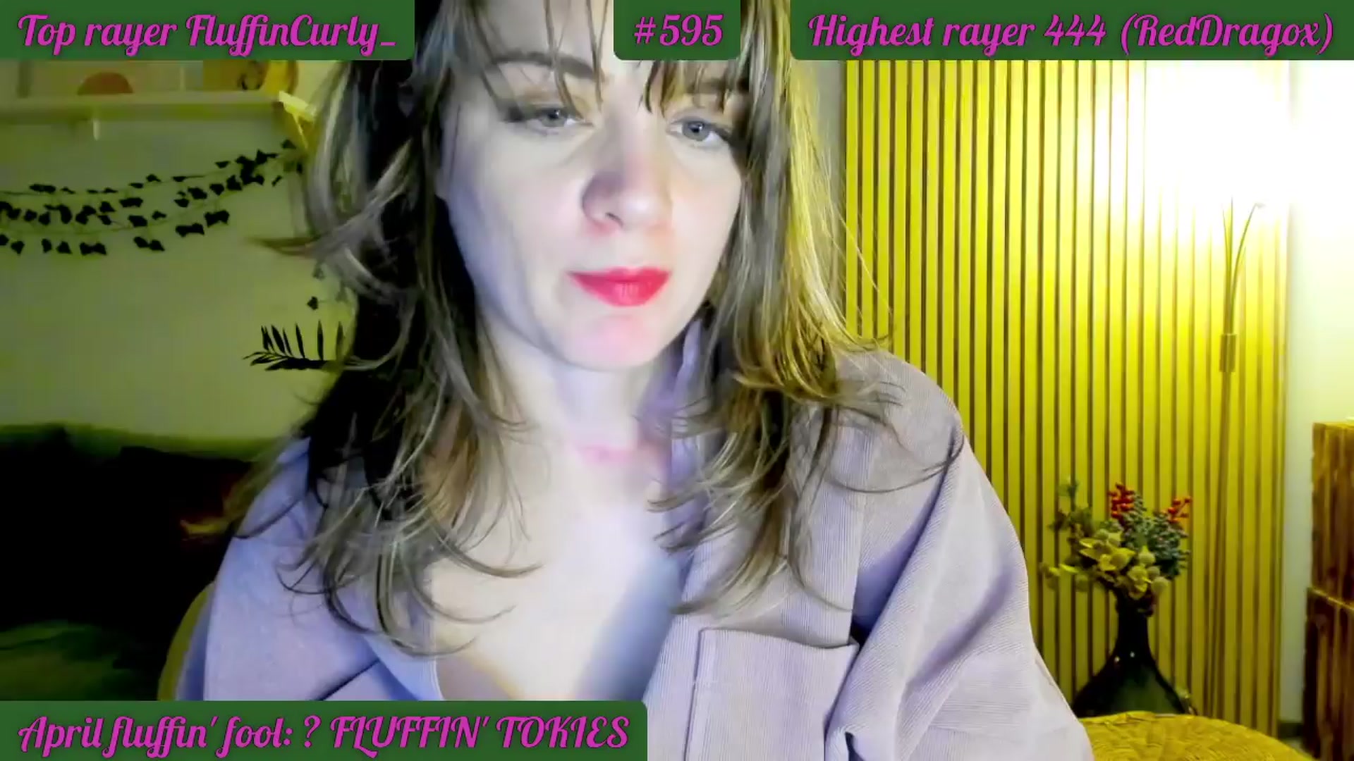 Gallery image thumbnail from FluffinRayRay's myfreecams stream on, 04/02/2024, 24:02 image 14 of 20