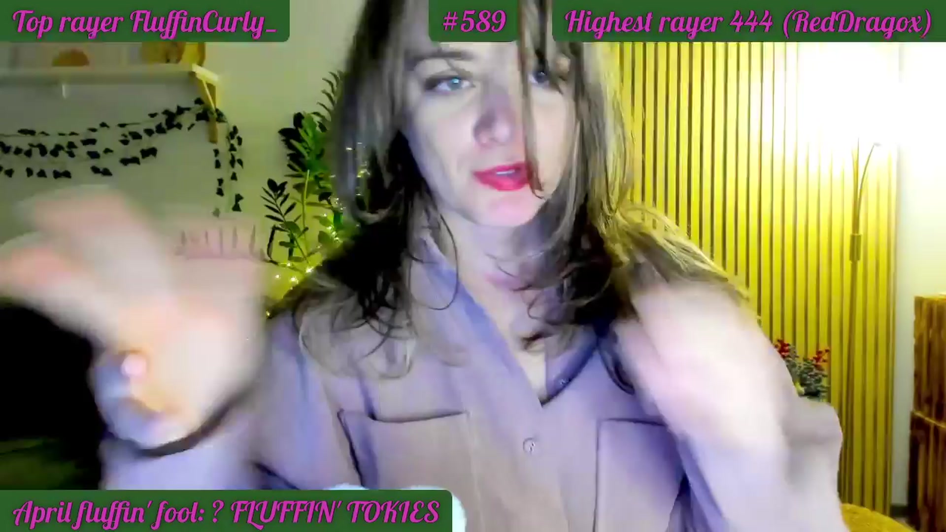 Gallery image thumbnail from FluffinRayRay's myfreecams stream on, 04/02/2024, 24:02 image 12 of 20