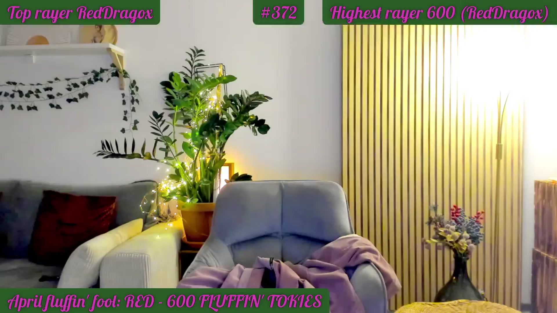 Gallery image thumbnail from FluffinRayRay's myfreecams stream on, 04/02/2024, 03:00 image 5 of 20
