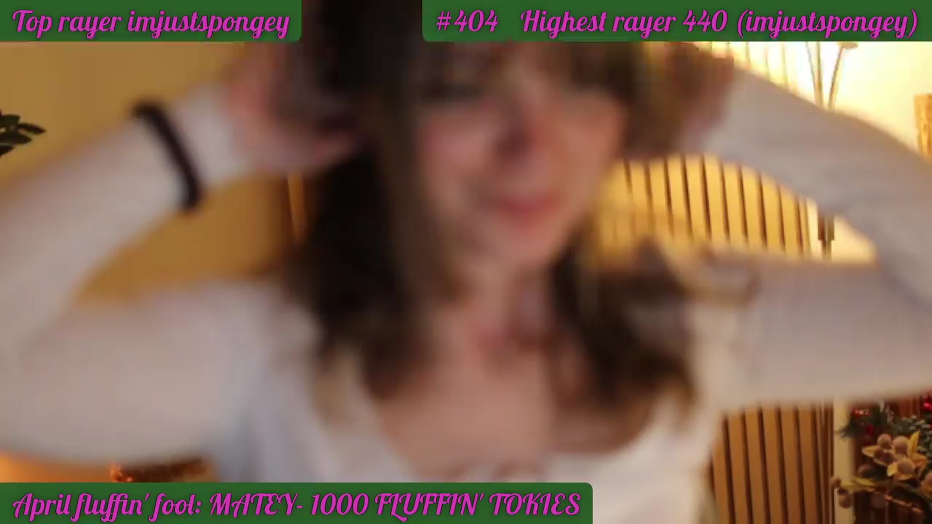 Gallery image thumbnail from FluffinRayRay's myfreecams stream on, 04/08/2024, 02:00 image 12 of 20
