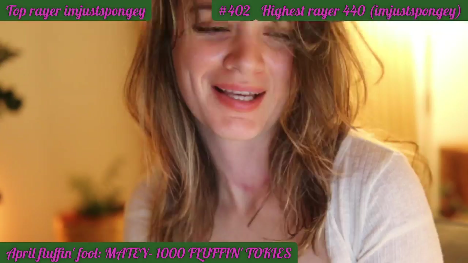 Gallery image thumbnail from FluffinRayRay's myfreecams stream on, 04/08/2024, 02:00 image 10 of 20