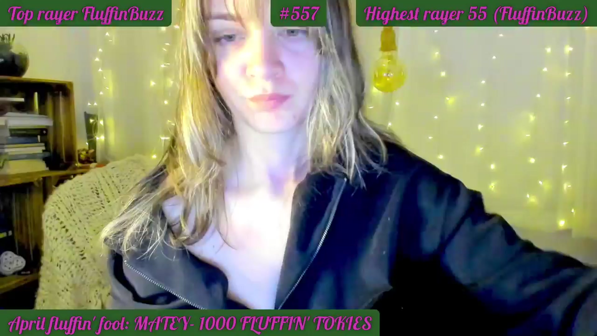 Gallery image thumbnail from FluffinRayRay's myfreecams stream on, 04/11/2024, 24:00 image 18 of 20