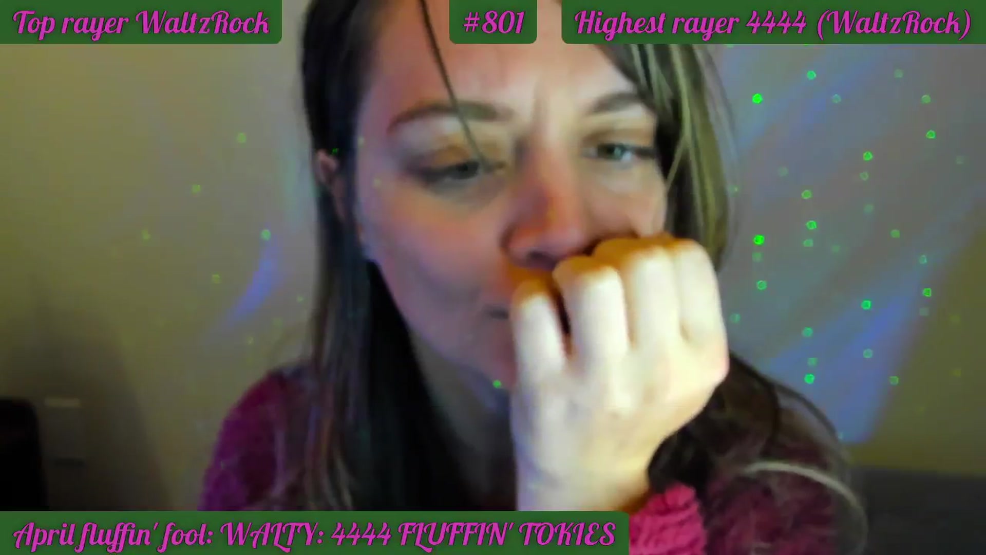 Gallery image thumbnail from FluffinRayRay's myfreecams stream on, 04/22/2024, 02:19 image 19 of 20