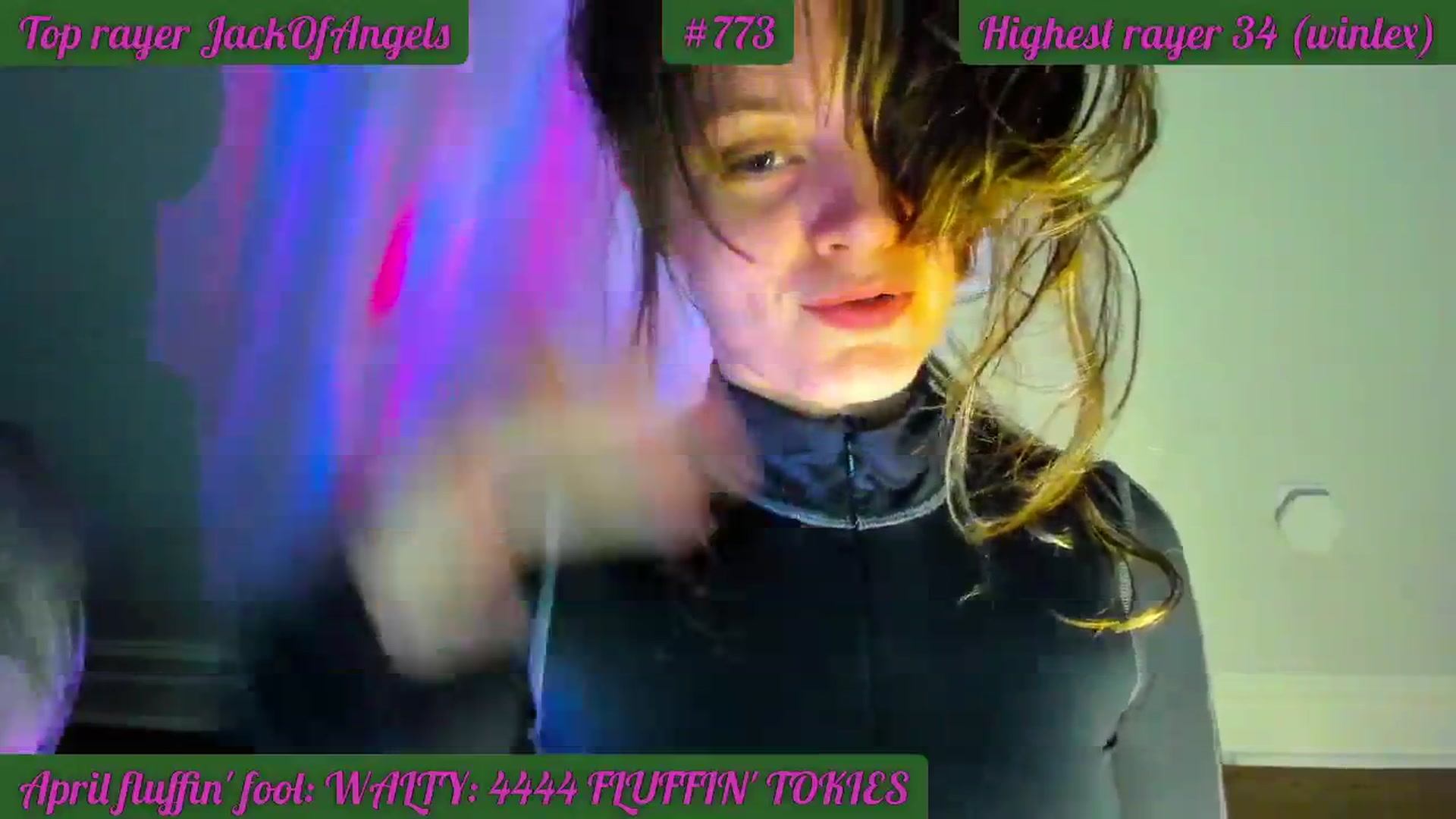 Gallery image thumbnail from FluffinRayRay's myfreecams stream on, 04/27/2024, 24:12 image 11 of 20