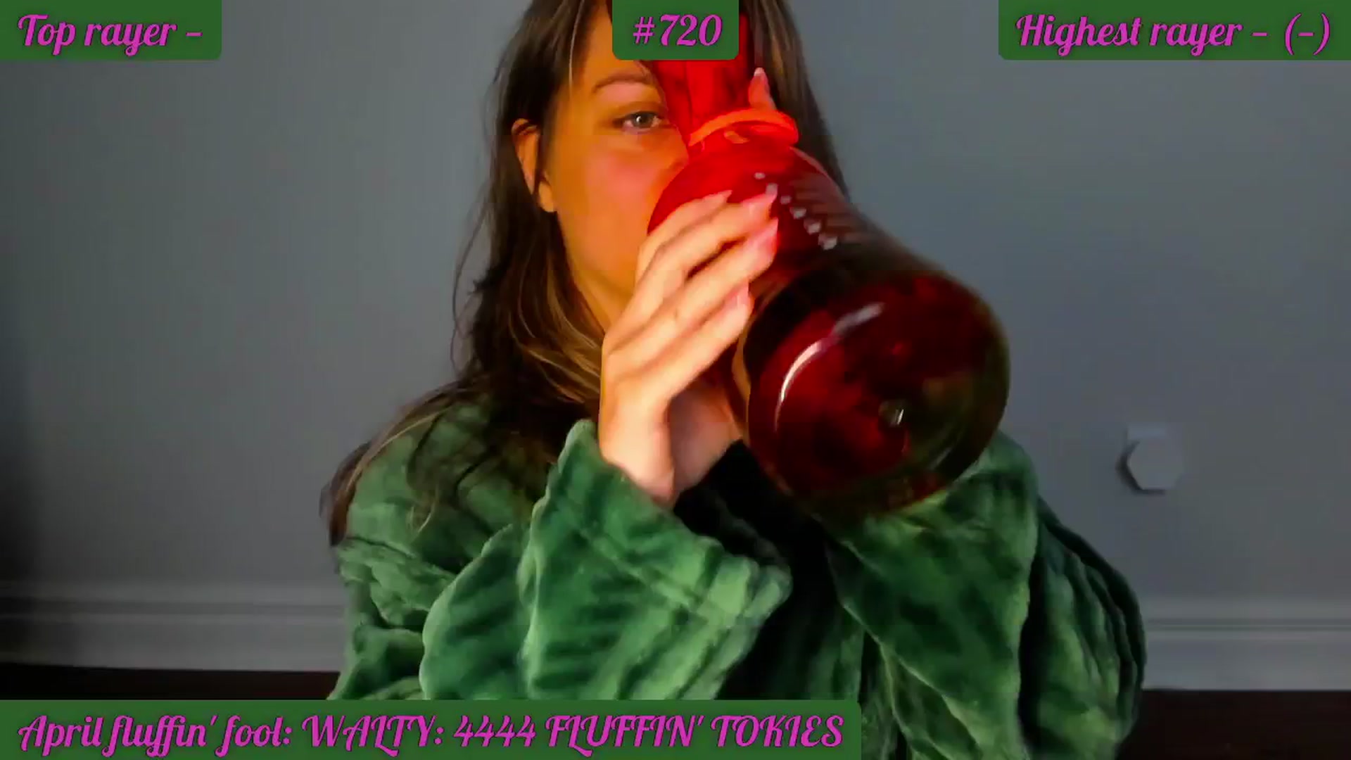 Gallery image thumbnail from FluffinRayRay's myfreecams stream on, 04/27/2024, 18:54 image 1 of 20