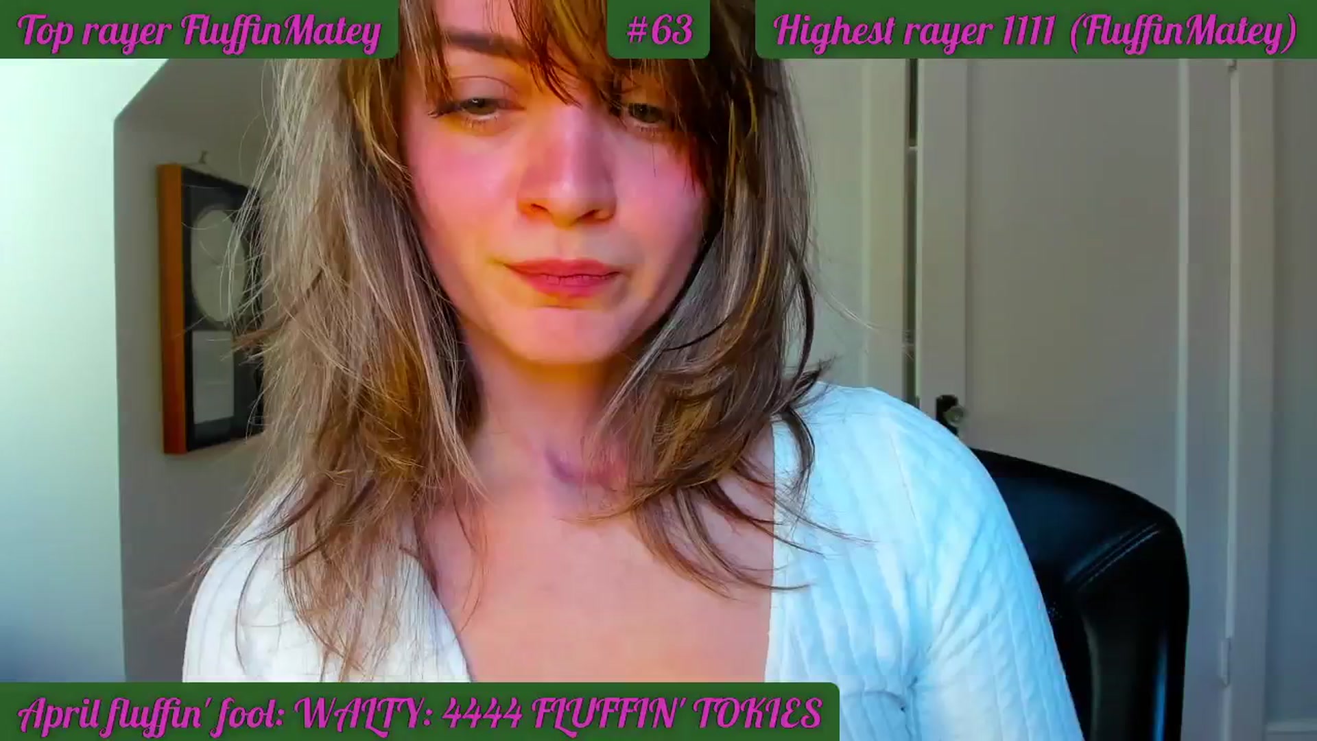 Gallery image thumbnail from FluffinRayRay's myfreecams stream on, 05/01/2024, 19:19 image 15 of 20