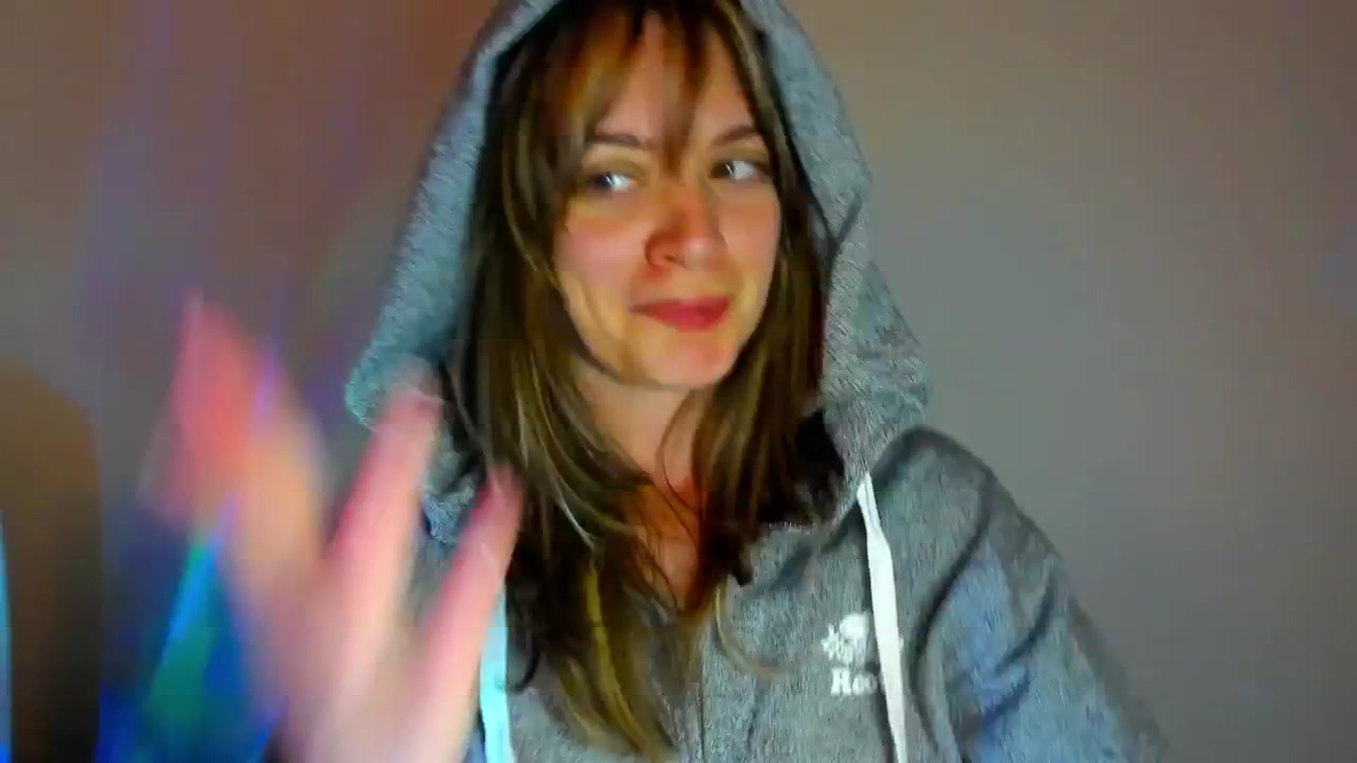Gallery image thumbnail from FluffinRayRay's myfreecams stream on, 05/03/2024, 01:12 image 4 of 20