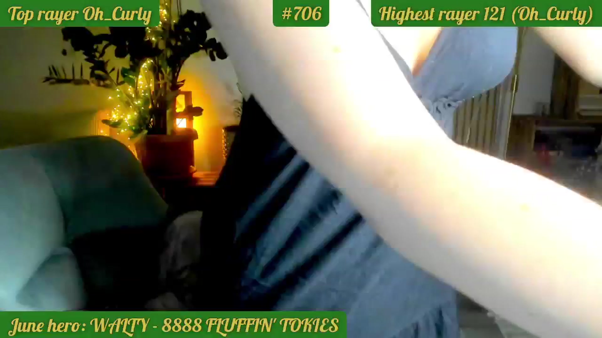 Gallery image thumbnail from FluffinRayRay's myfreecams stream on, 06/22/2024, 24:00 image 6 of 20