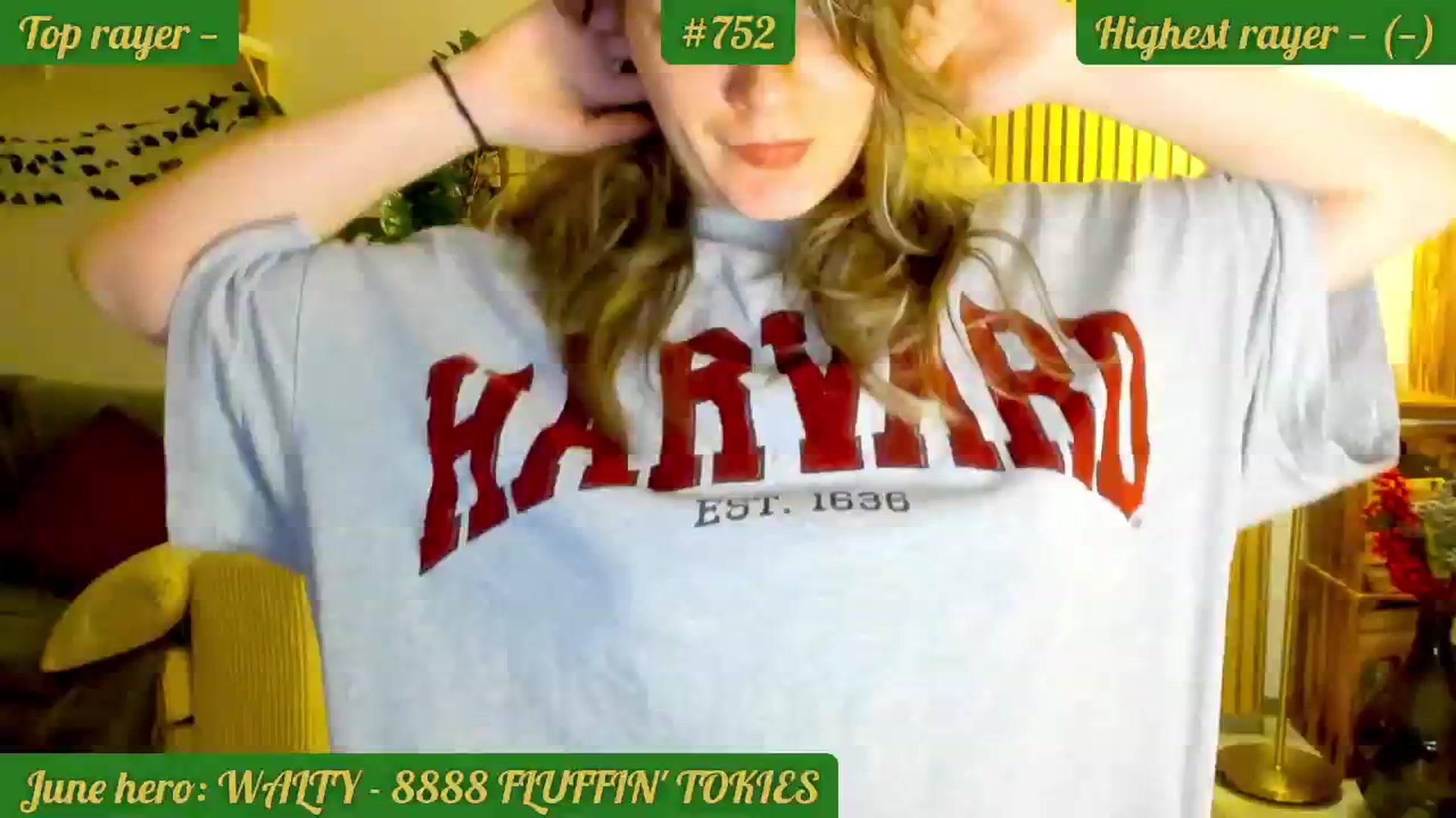 Gallery image thumbnail from FluffinRayRay's myfreecams stream on, 06/27/2024, 24:00 image 5 of 20