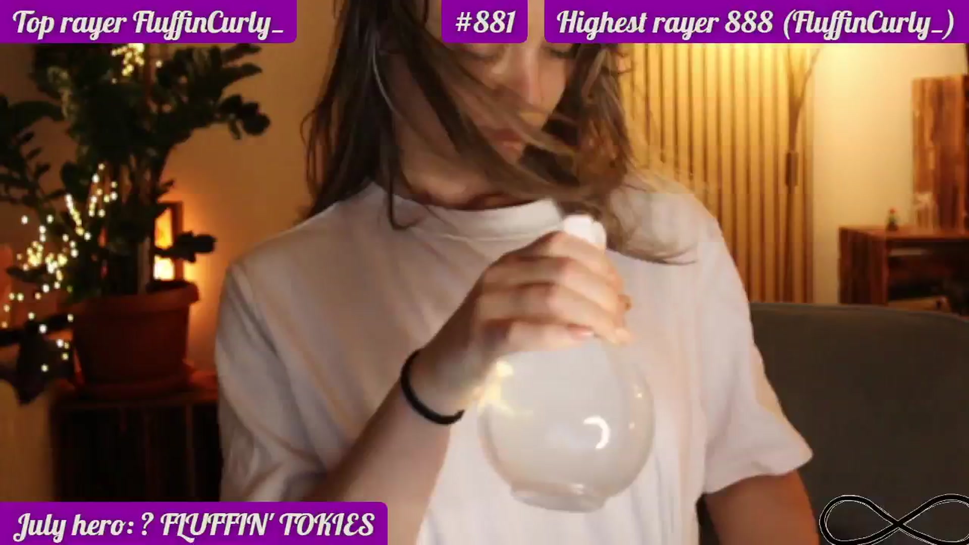 Gallery image thumbnail from FluffinRayRay's myfreecams stream on, 07/02/2024, 24:19 image 7 of 20