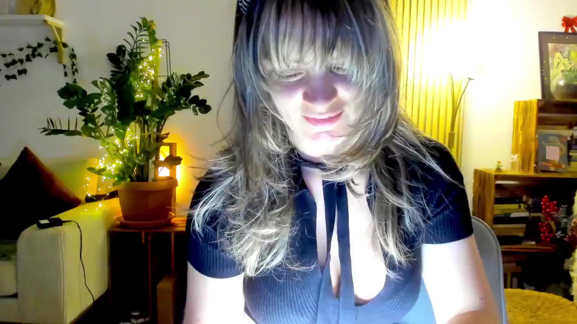 Gallery image thumbnail from FluffinRayRay's myfreecams stream on, 07/06/2024, 01:39 image 5 of 20