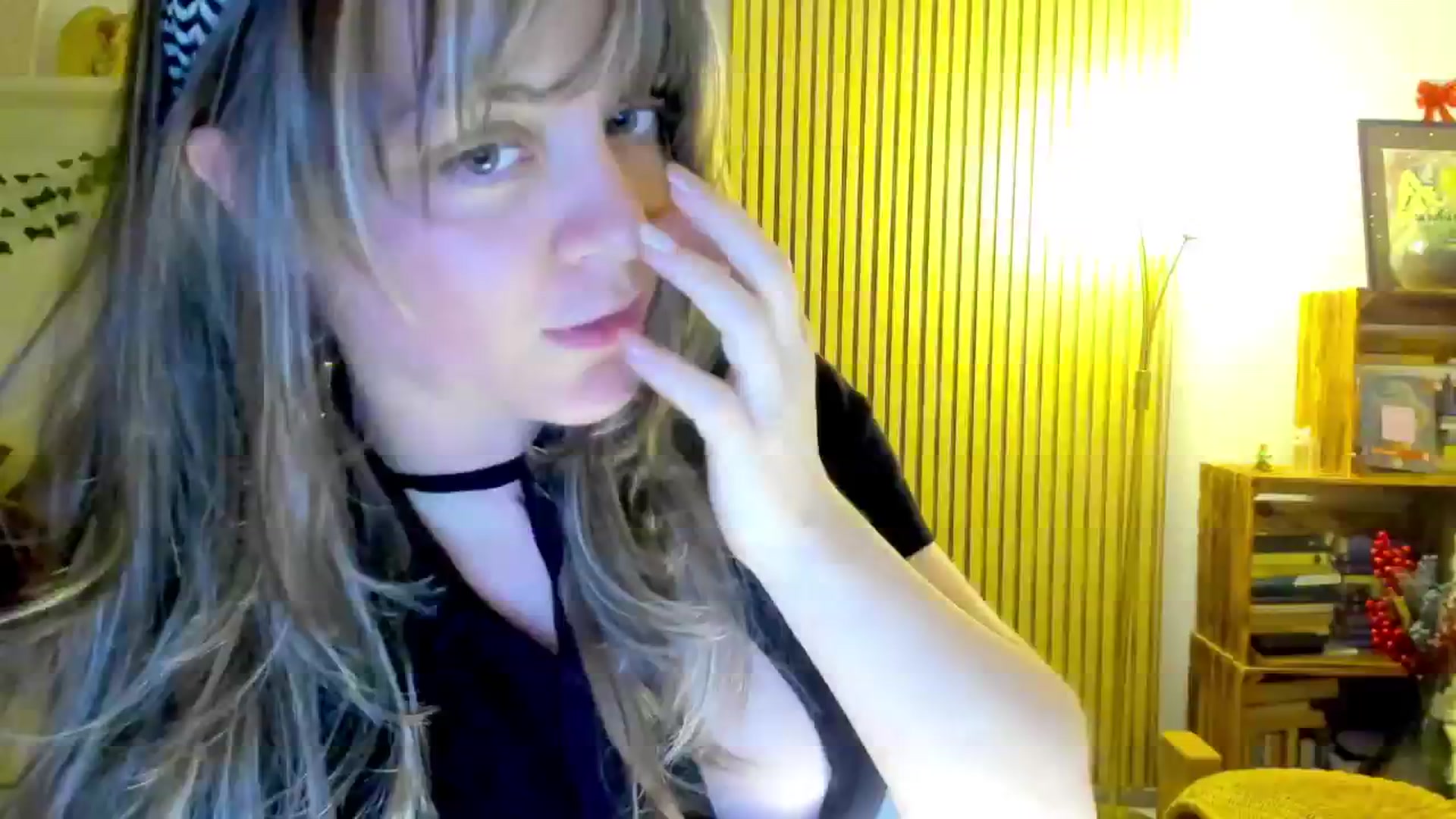 Gallery image thumbnail from FluffinRayRay's myfreecams stream on, 07/06/2024, 01:39 image 3 of 20