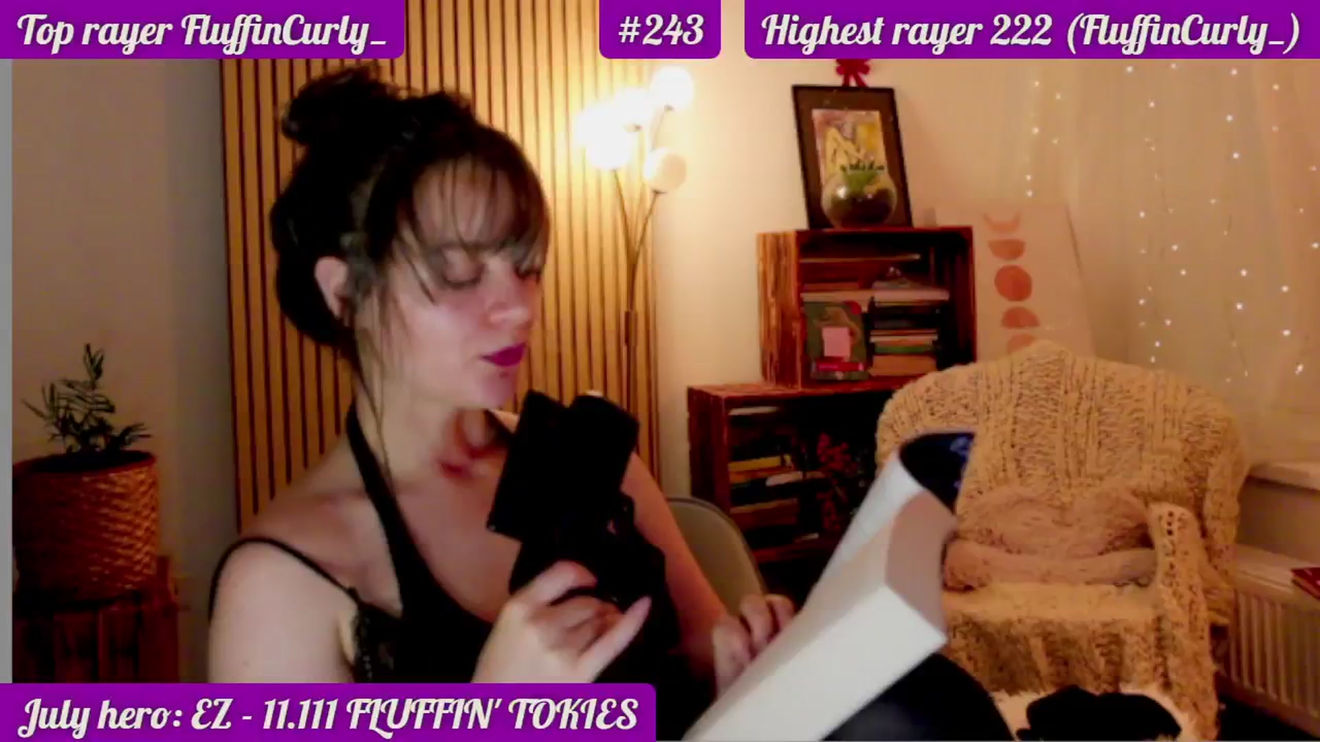 Gallery image thumbnail from FluffinRayRay's myfreecams stream on, 07/29/2024, 02:43 image 10 of 20