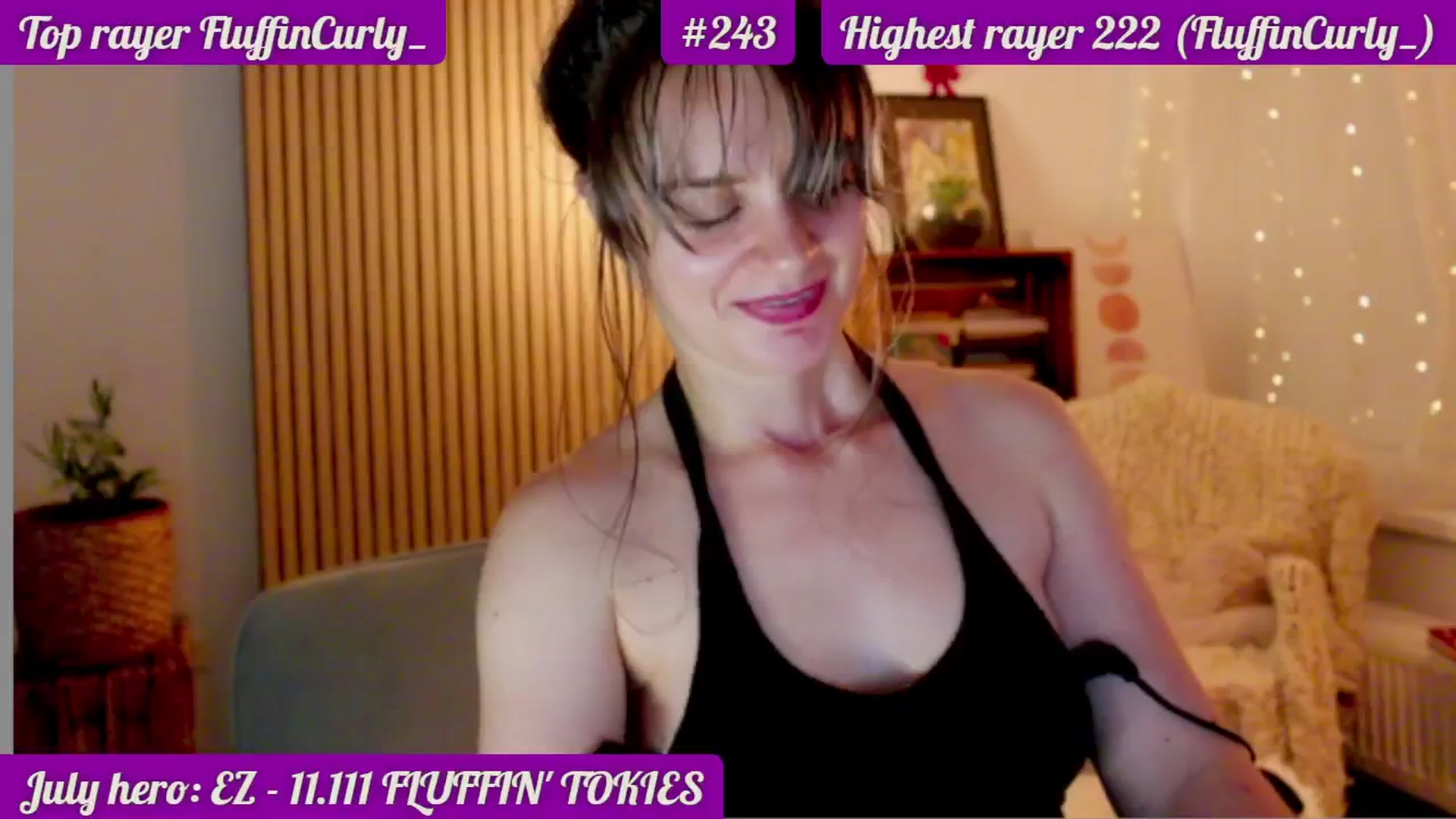 Gallery image thumbnail from FluffinRayRay's myfreecams stream on, 07/29/2024, 02:43 image 2 of 20
