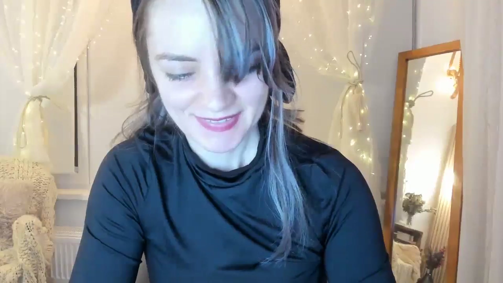 Gallery image thumbnail from FluffinRayRay's myfreecams stream on, 08/11/2024, 24:02 image 3 of 20