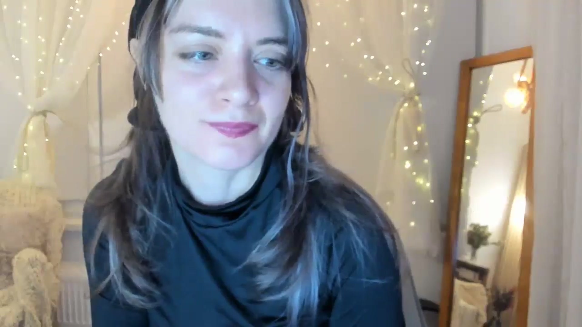 Gallery image thumbnail from FluffinRayRay's myfreecams stream on, 08/11/2024, 24:02 image 2 of 20