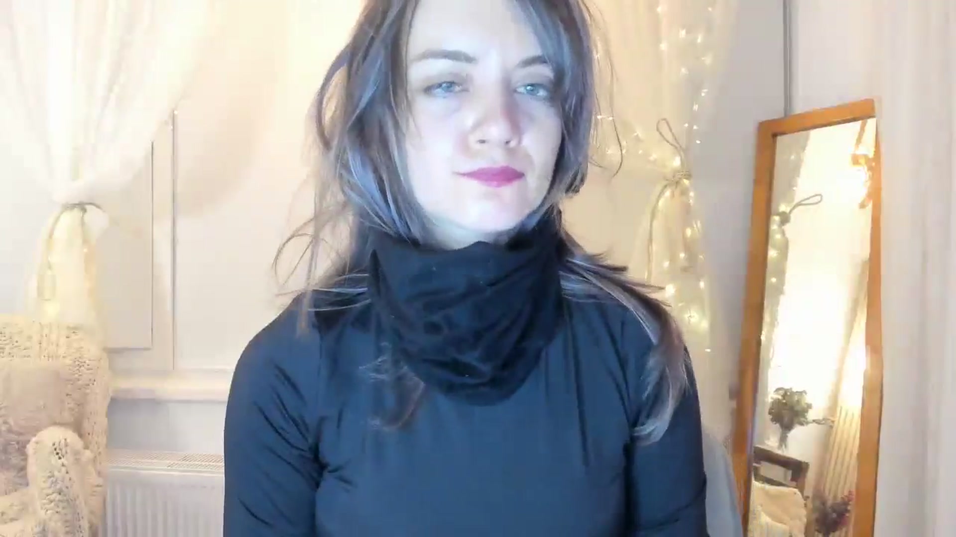 Gallery image thumbnail from FluffinRayRay's myfreecams stream on, 08/11/2024, 24:02 image 12 of 20