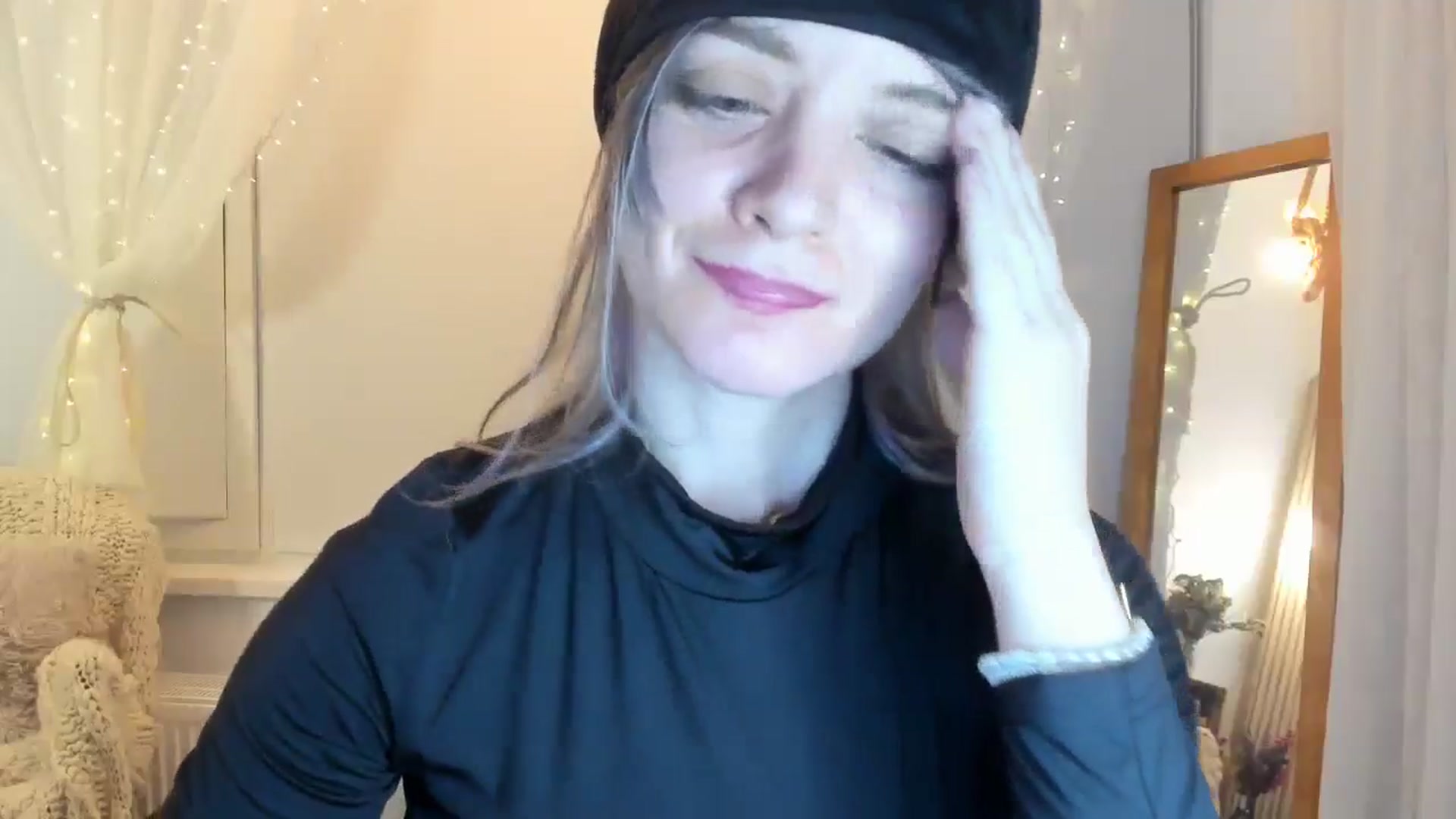 Gallery image thumbnail from FluffinRayRay's myfreecams stream on, 08/11/2024, 01:27 image 9 of 20