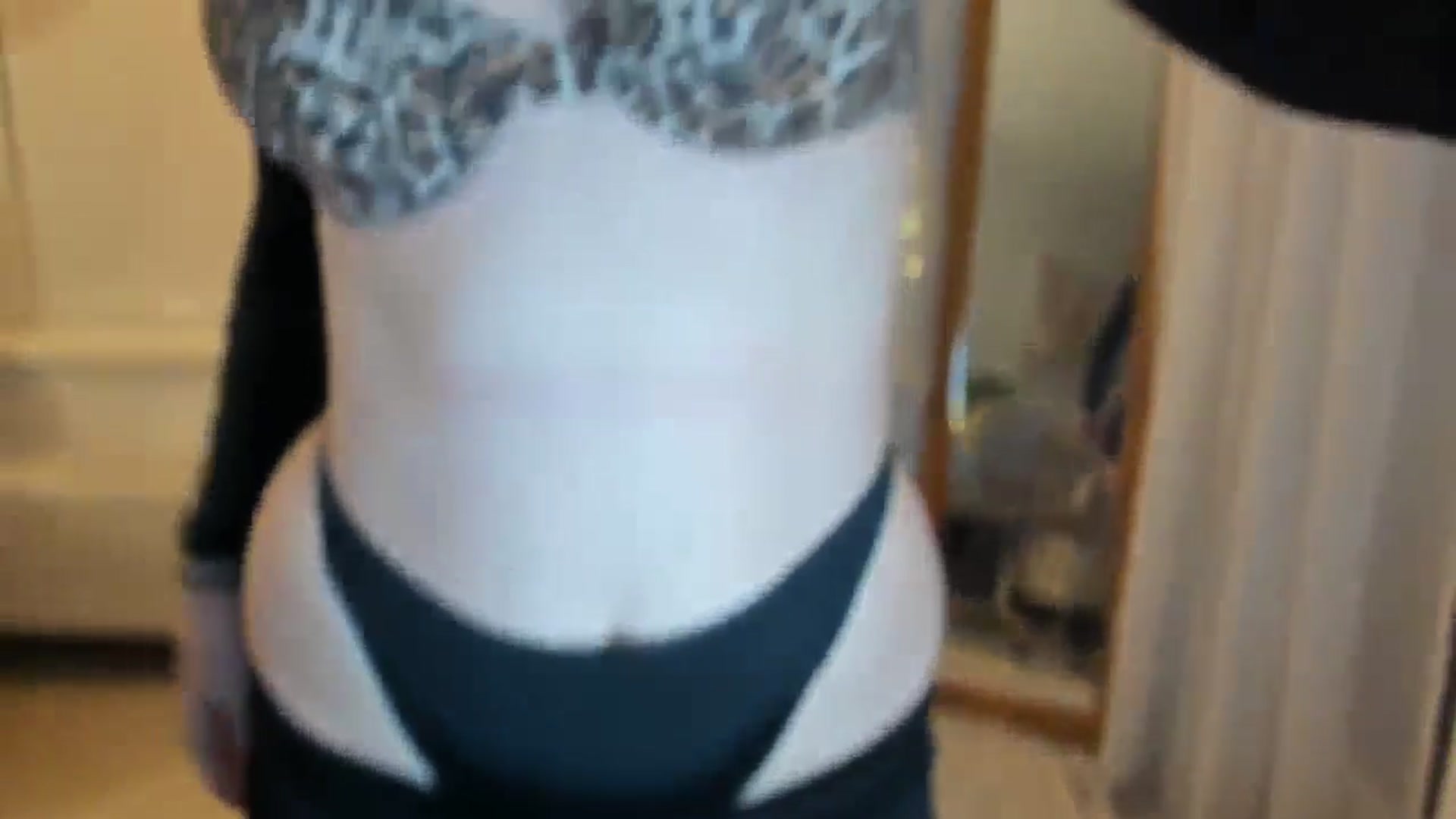 Gallery image thumbnail from FluffinRayRay's myfreecams stream on, 08/11/2024, 01:55 image 18 of 20