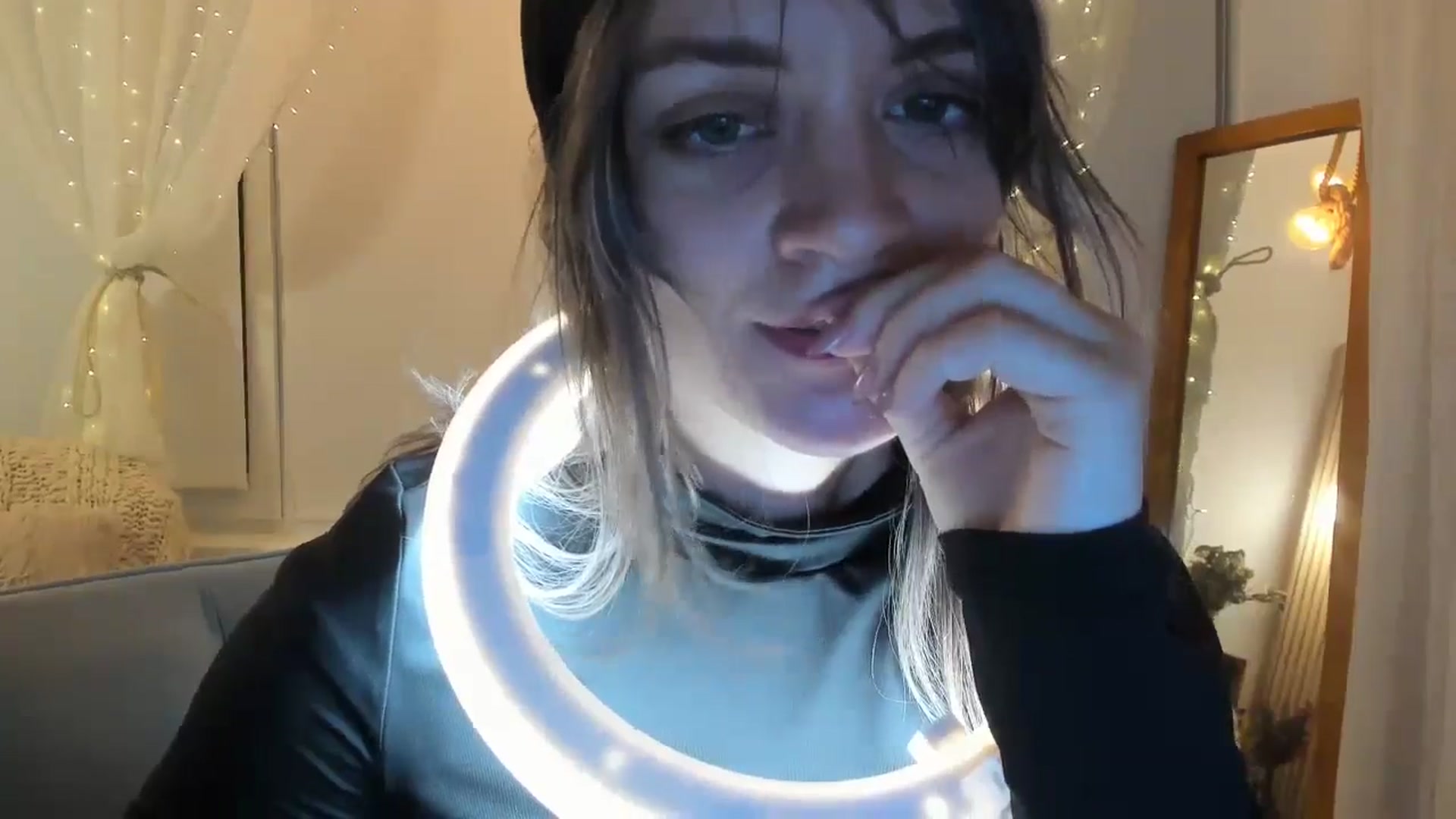 Gallery image thumbnail from FluffinRayRay's myfreecams stream on, 08/11/2024, 01:55 image 8 of 20