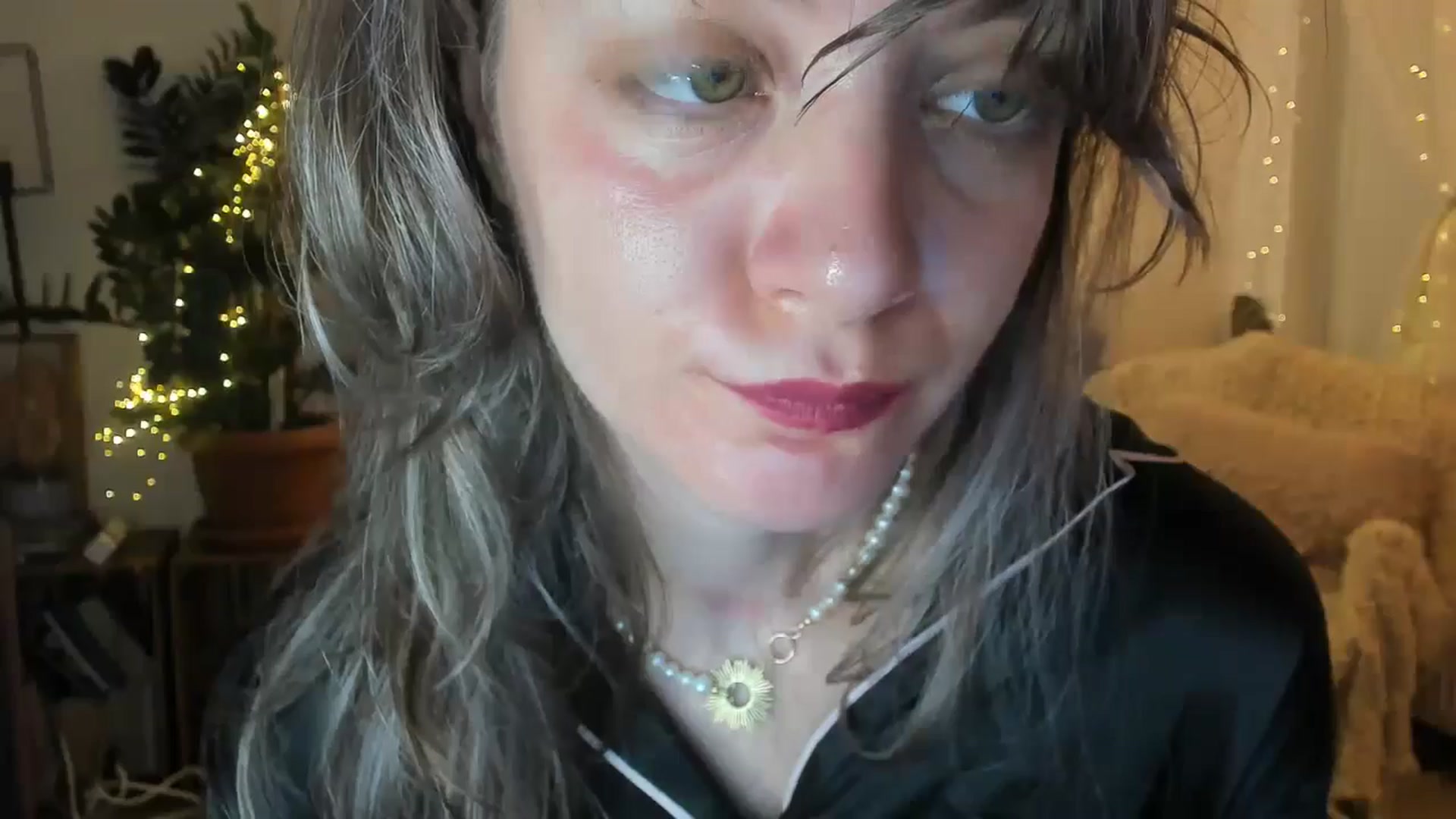 Gallery image thumbnail from FluffinRayRay's myfreecams stream on, 08/12/2024, 24:45 image 11 of 20