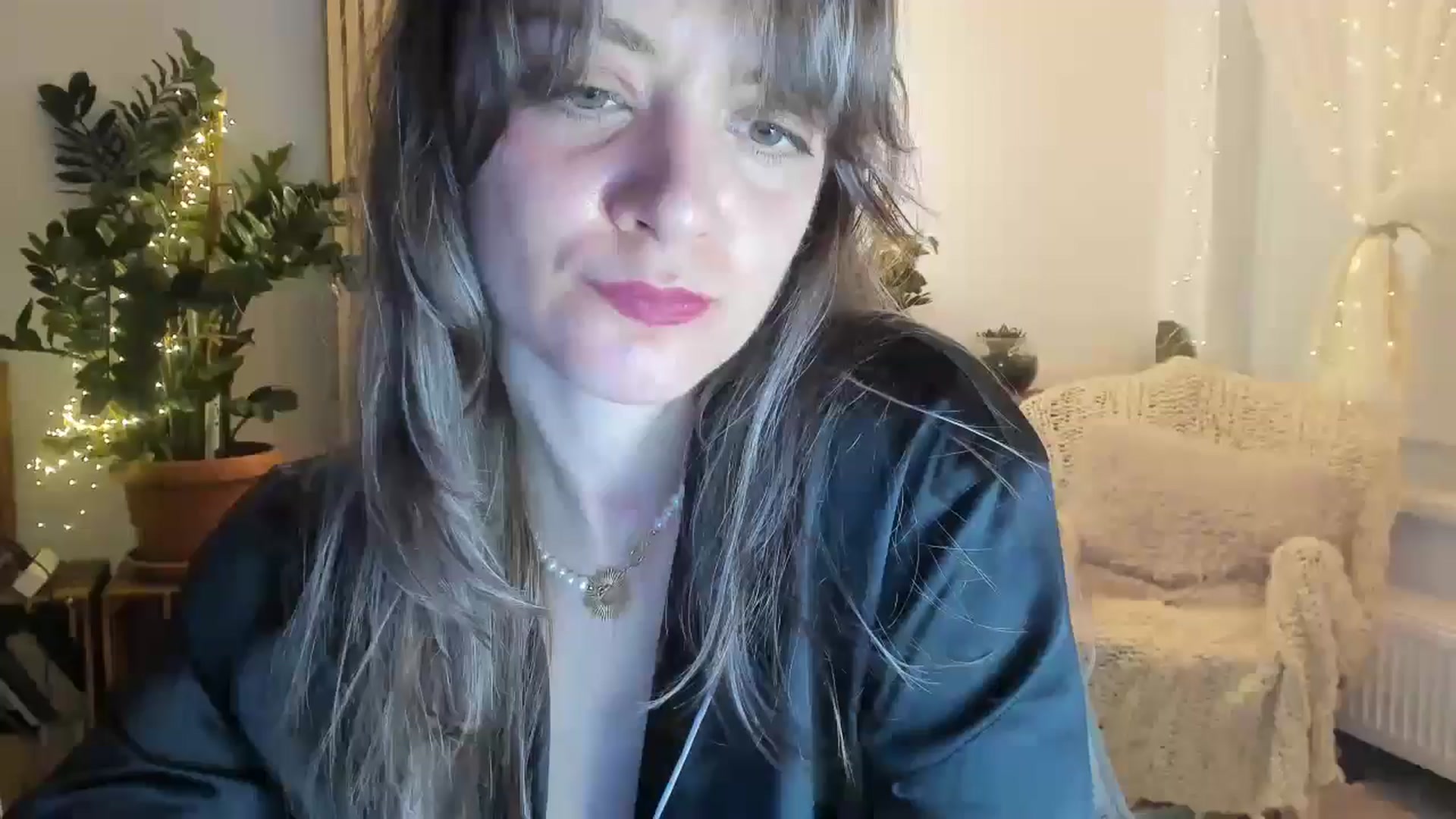 Gallery image thumbnail from FluffinRayRay's myfreecams stream on, 08/12/2024, 24:45 image 9 of 20