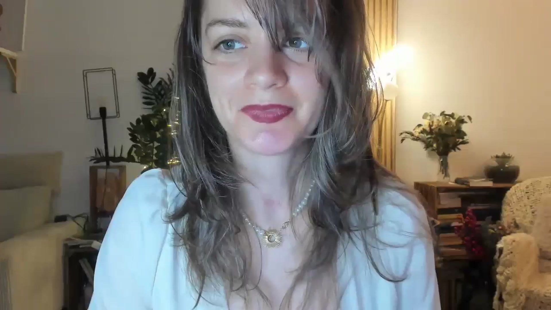 Gallery image thumbnail from FluffinRayRay's myfreecams stream on, 08/14/2024, 01:53 image 2 of 20