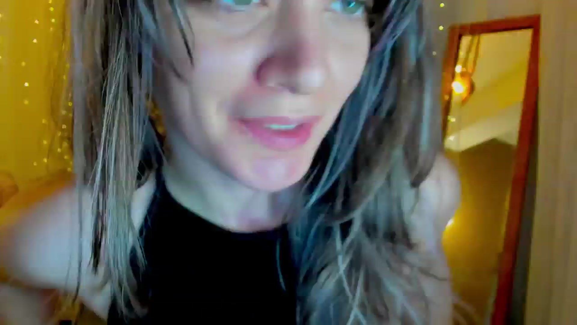 Gallery image thumbnail from FluffinRayRay's myfreecams stream on, 08/18/2024, 02:30 image 12 of 20