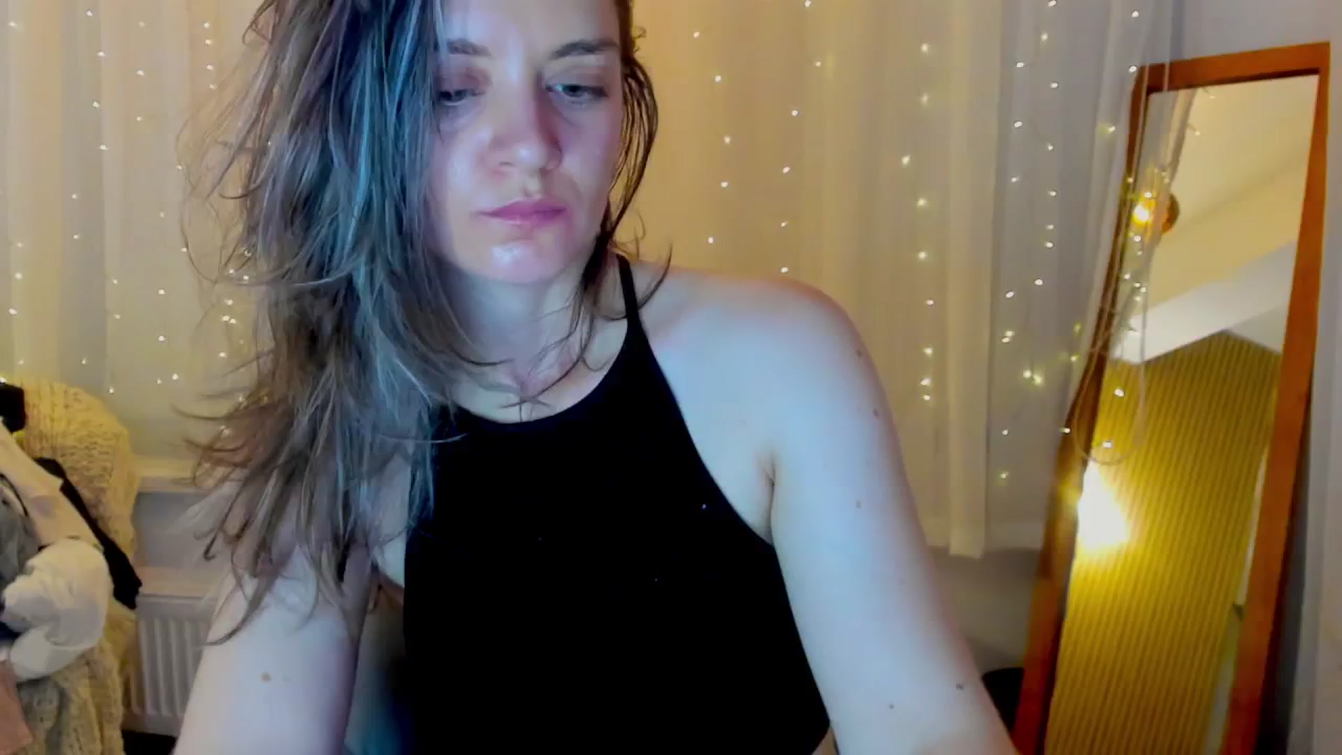 Gallery image thumbnail from FluffinRayRay's myfreecams stream on, 08/18/2024, 02:30 image 2 of 20