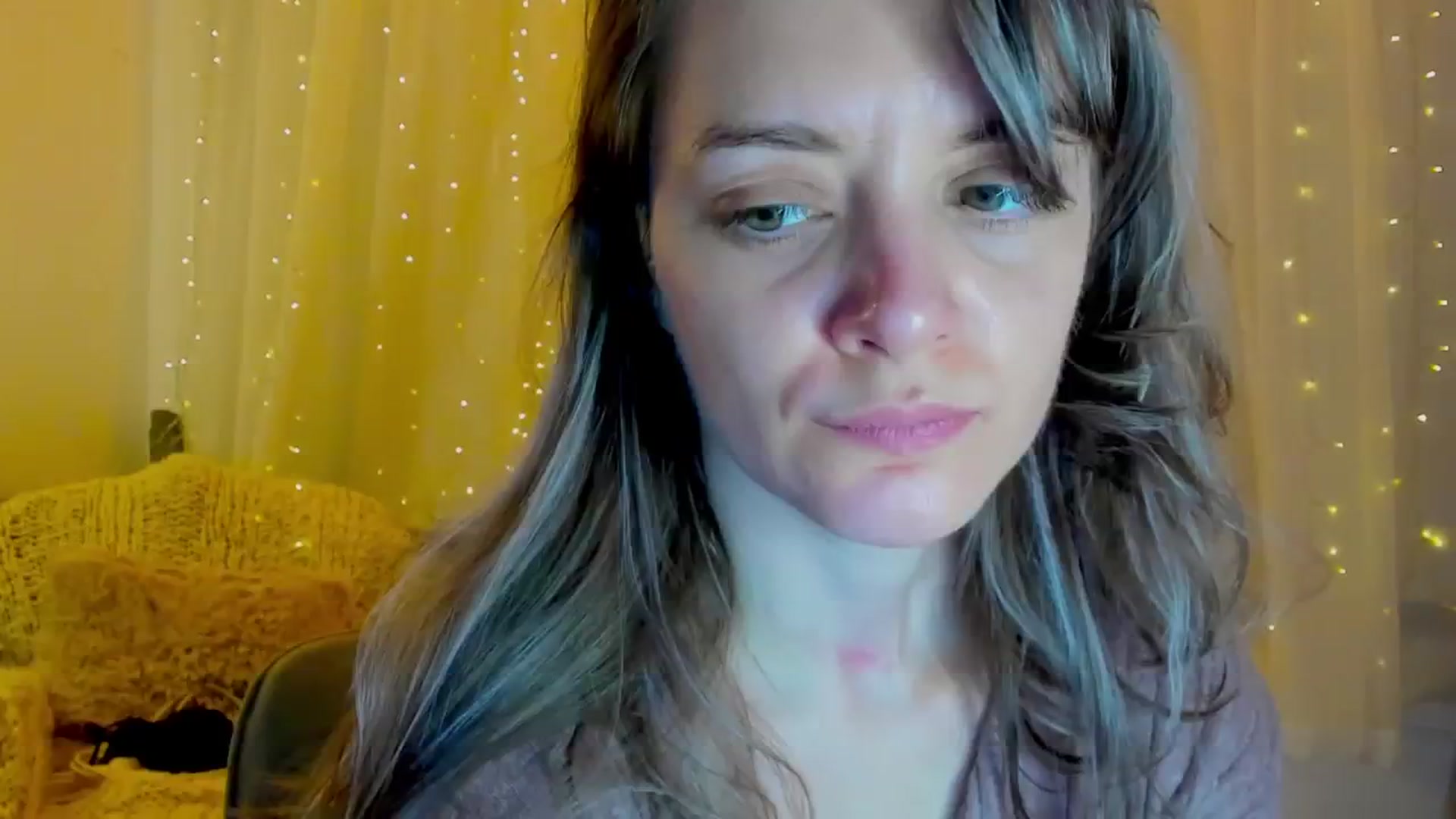 Gallery image thumbnail from FluffinRayRay's myfreecams stream on, 08/20/2024, 02:09 image 5 of 20