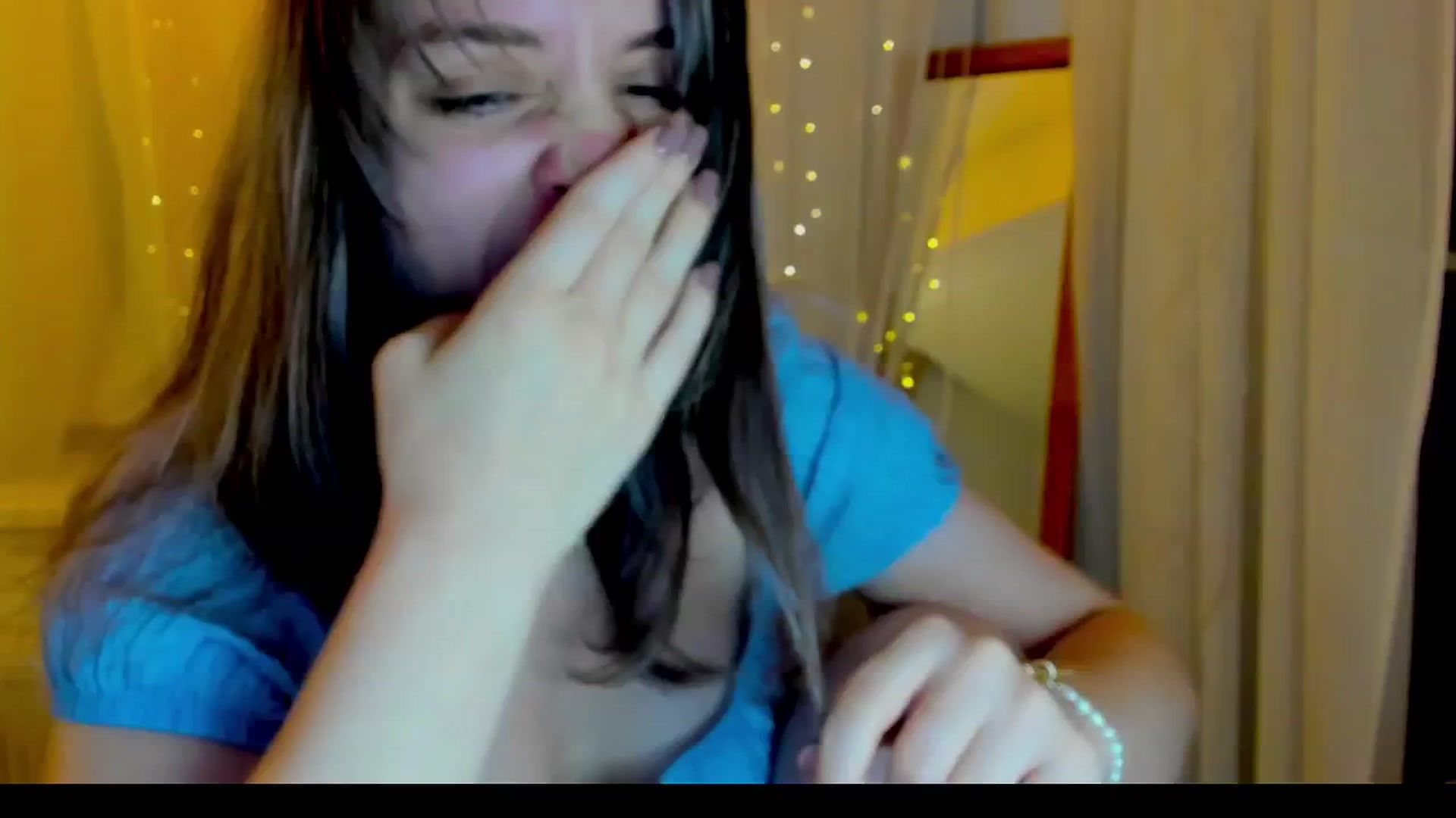 Gallery image thumbnail from FluffinRayRay's myfreecams stream on, 08/21/2024, 02:33 image 3 of 20