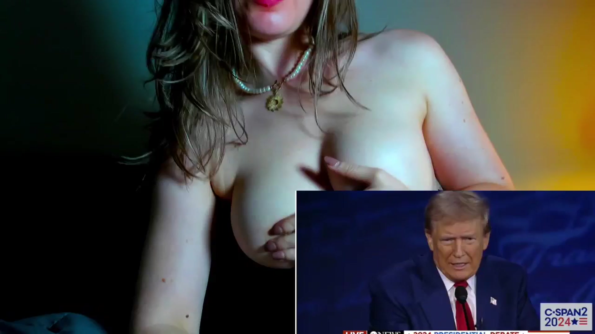 Gallery image thumbnail from FluffinRayRay's myfreecams stream on, 09/11/2024, 02:24 image 12 of 20