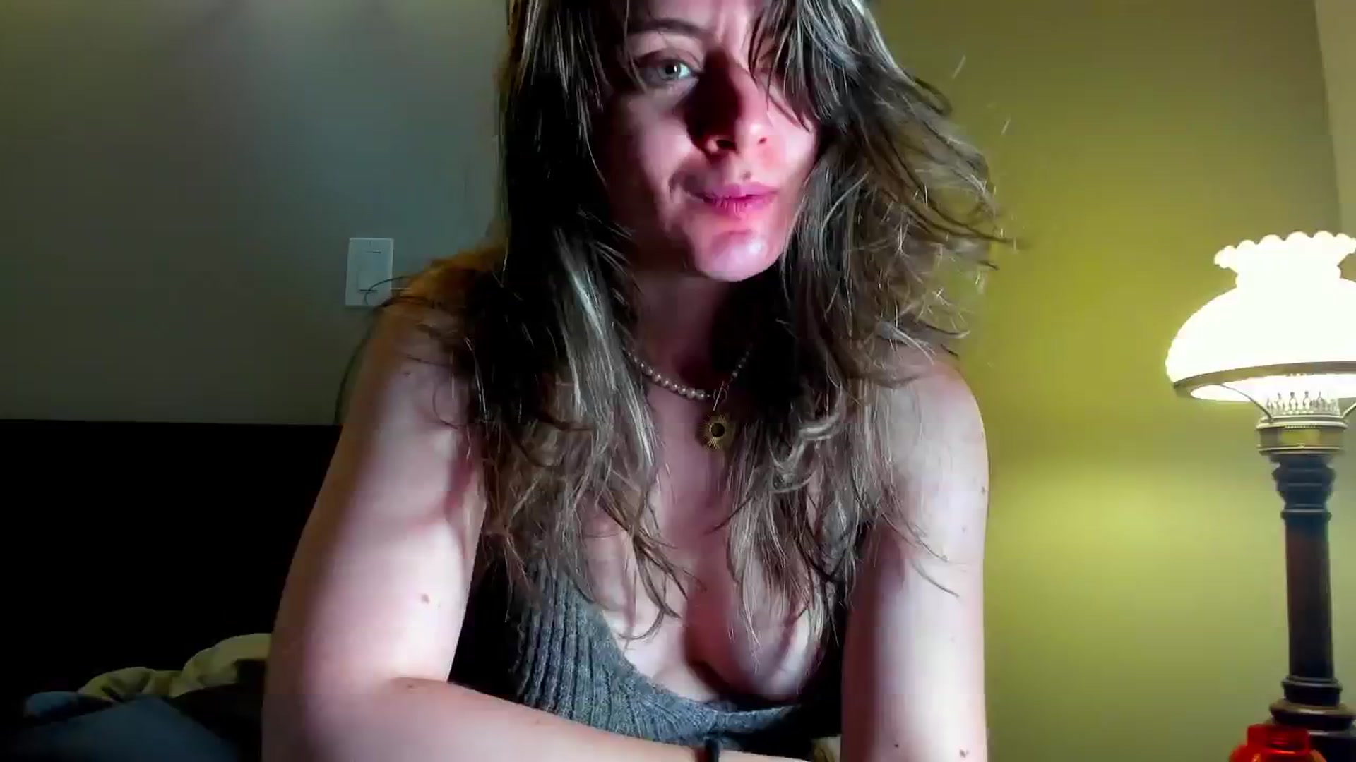 Gallery image thumbnail from FluffinRayRay's myfreecams stream on, 09/13/2024, 01:12 image 6 of 20