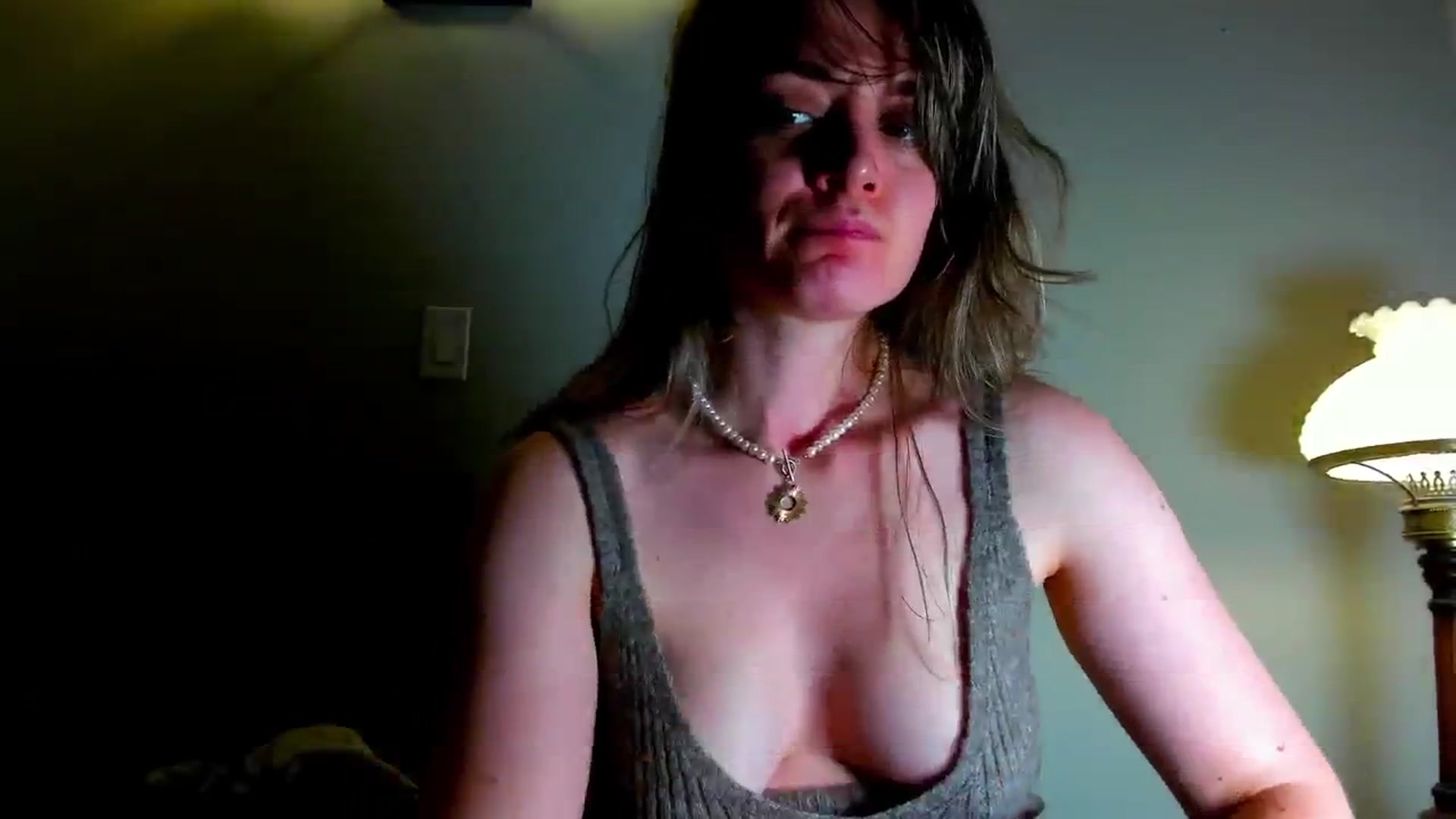 Gallery image thumbnail from FluffinRayRay's myfreecams stream on, 09/13/2024, 01:12 image 15 of 20
