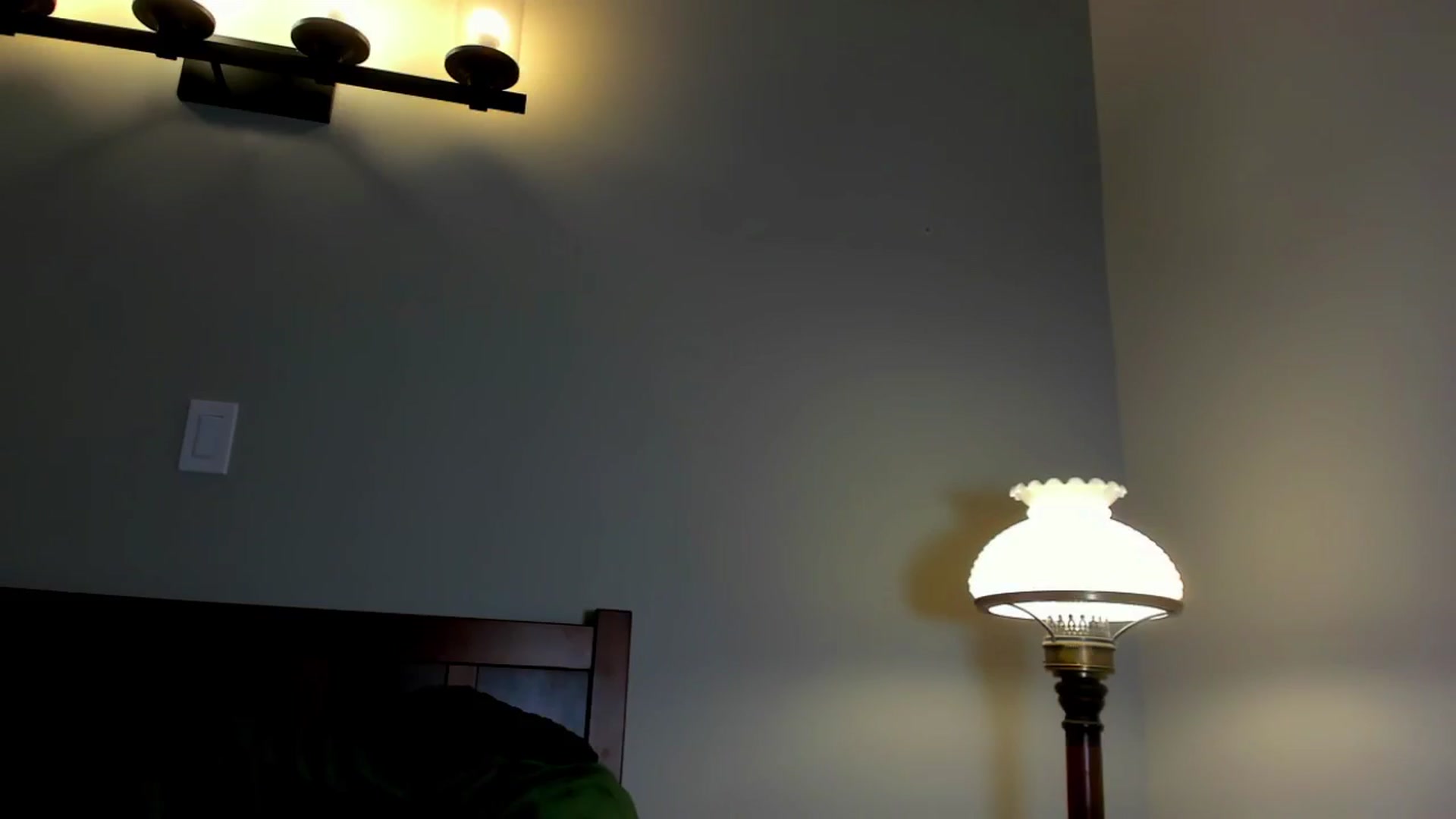 Gallery image thumbnail from FluffinRayRay's myfreecams stream on, 09/27/2024, 03:00 image 3 of 20