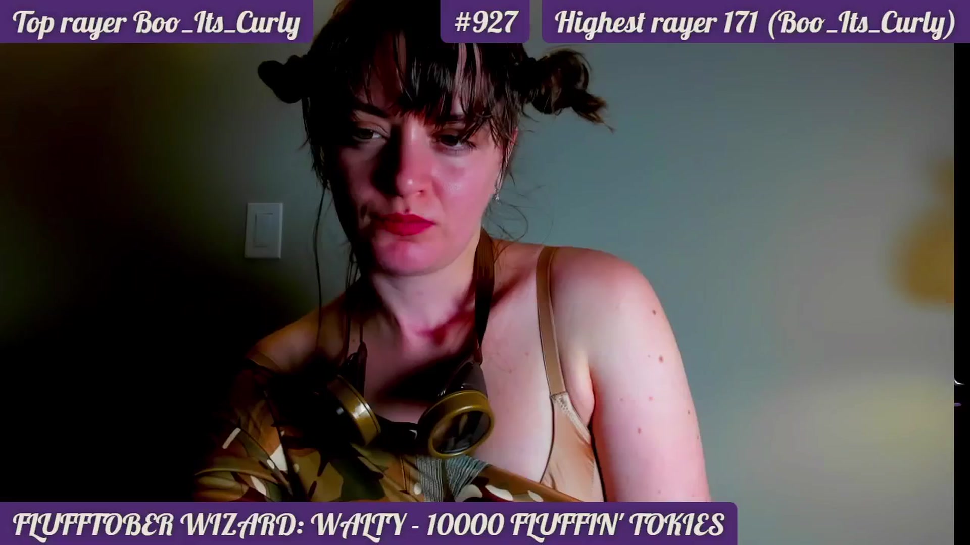 Gallery image thumbnail from FluffinRayRay's myfreecams stream on, 10/23/2024, 02:09 image 17 of 20