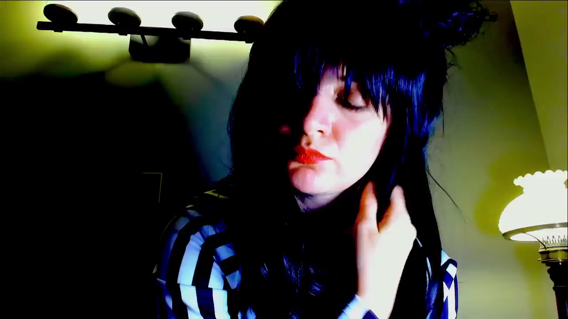 Gallery image thumbnail from FluffinRayRay's myfreecams stream on, 10/30/2024, 02:28 image 2 of 20