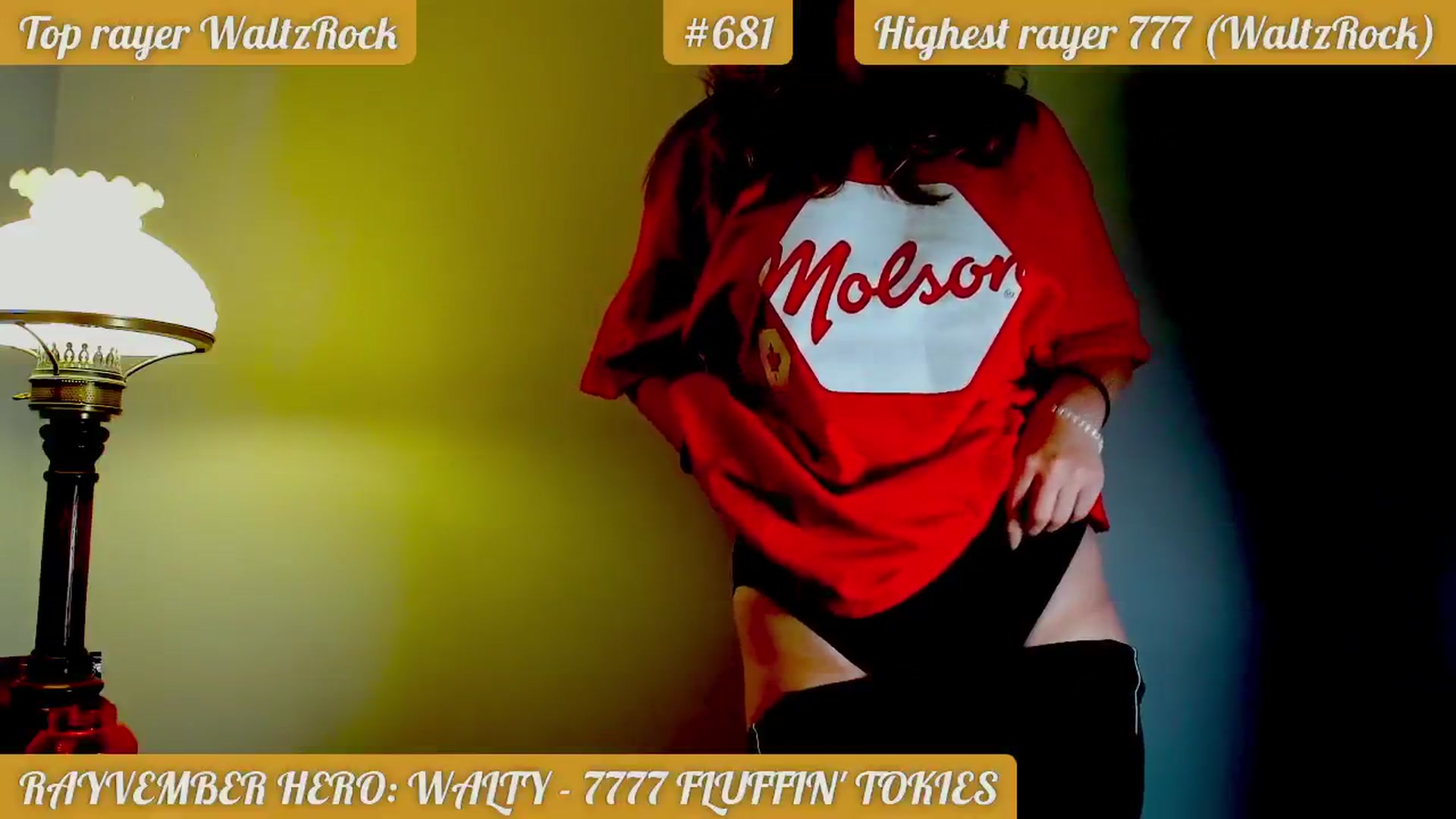 Gallery image thumbnail from FluffinRayRay's myfreecams stream on, 11/14/2024, 03:36 image 10 of 20