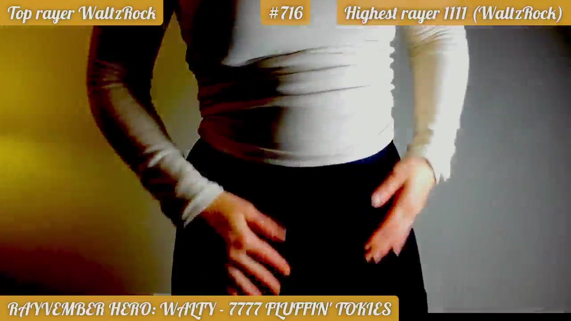 Gallery image thumbnail from FluffinRayRay's myfreecams stream on, 11/23/2024, 03:39 image 15 of 20