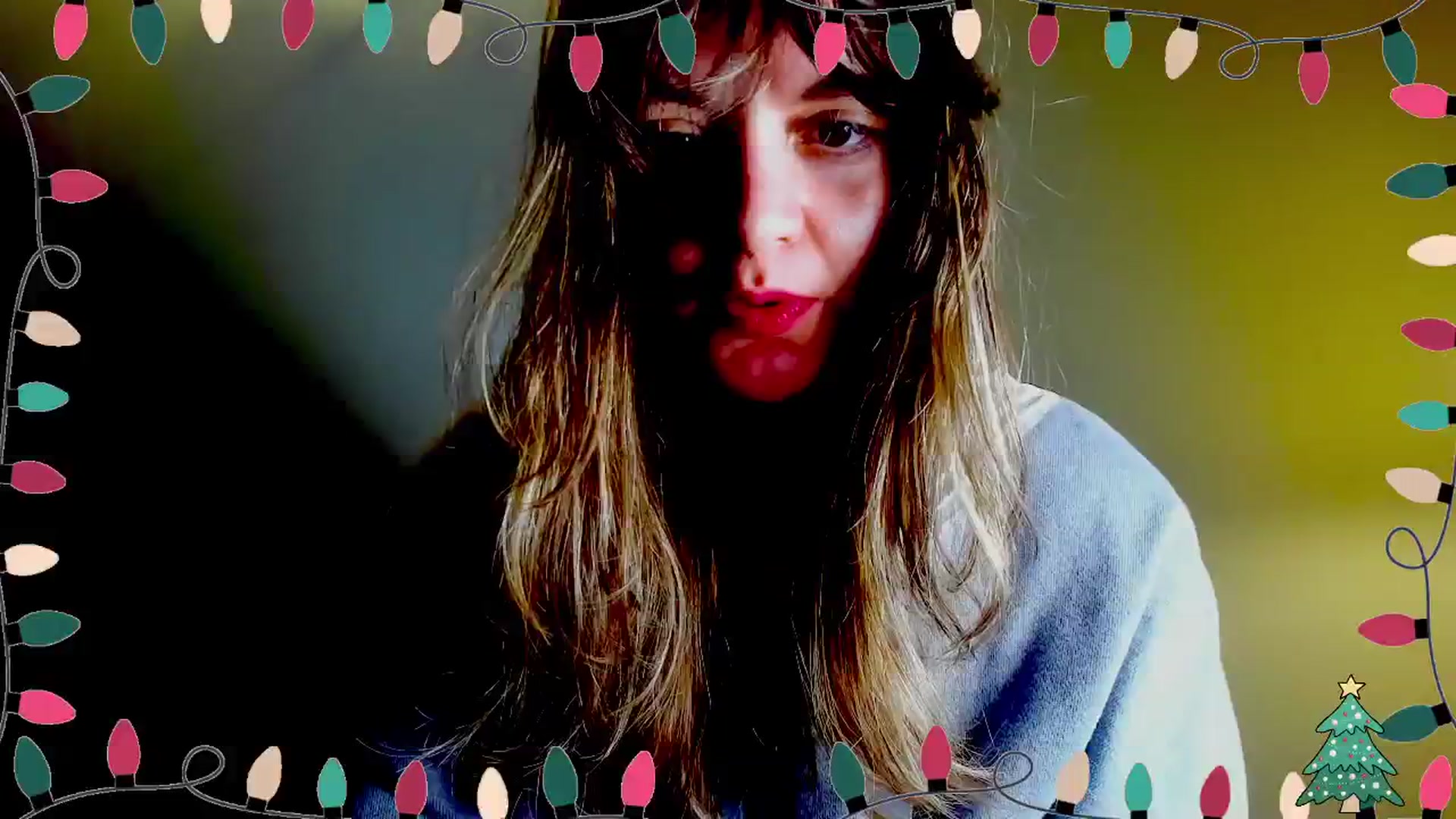 Gallery image thumbnail from FluffinRayRay's myfreecams stream on, 12/13/2024, 03:16 image 9 of 20